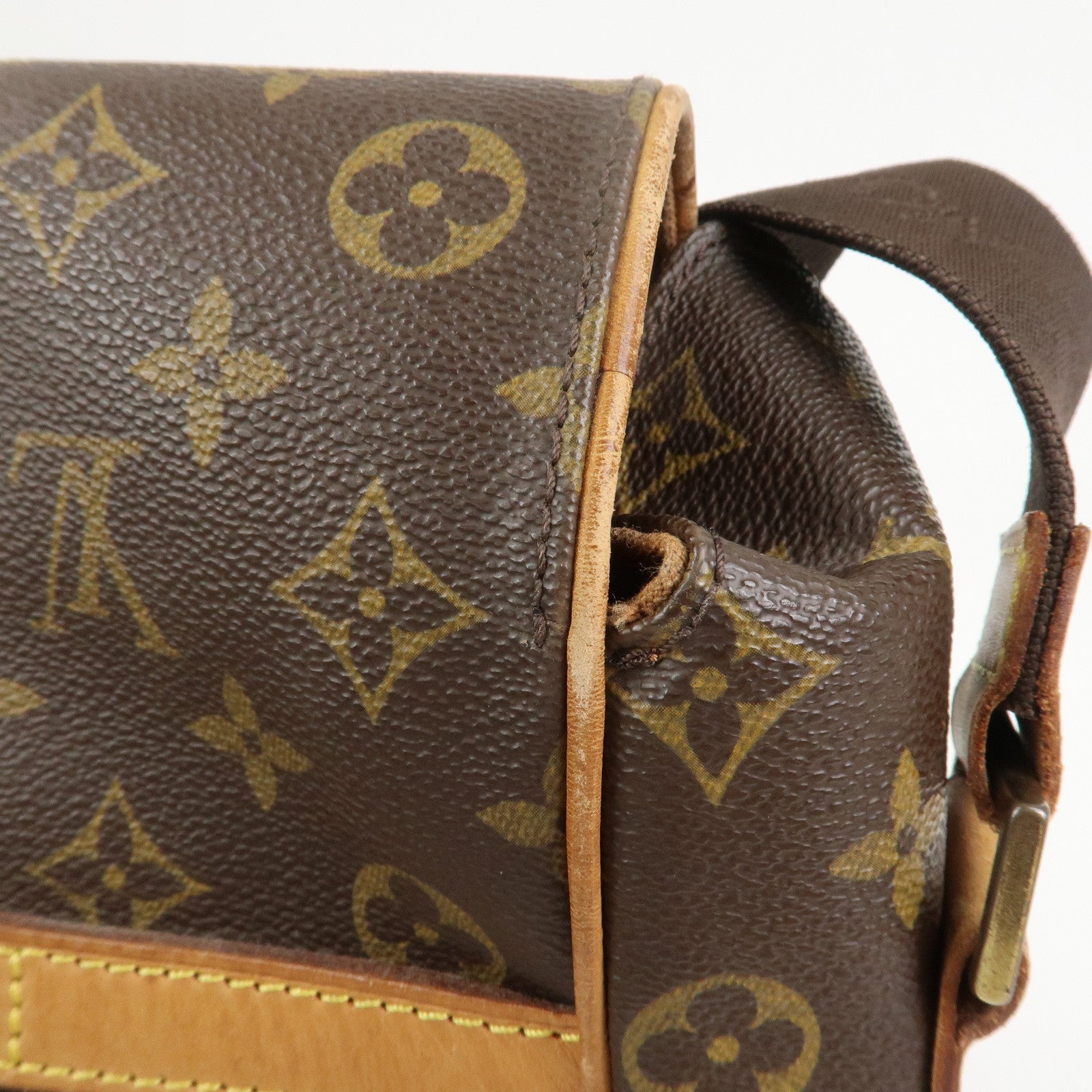 Louis Vuitton Monogram Abbesses Messenger Bag Brown M45257