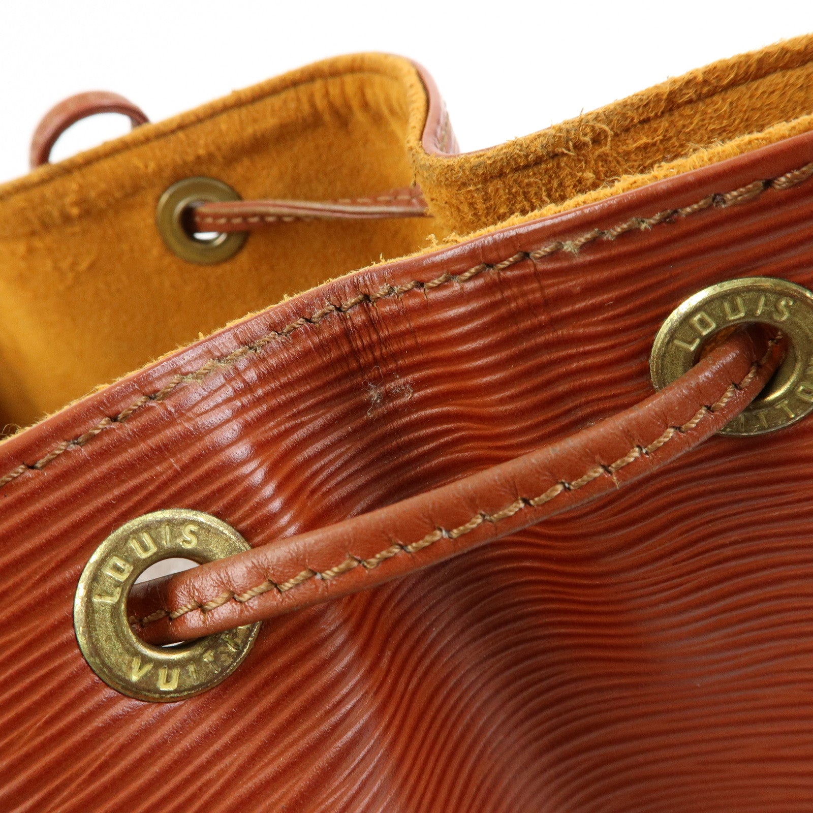 Louis Vuitton Epi Petit Noe Shoulder Bag Kenya Brown M44103