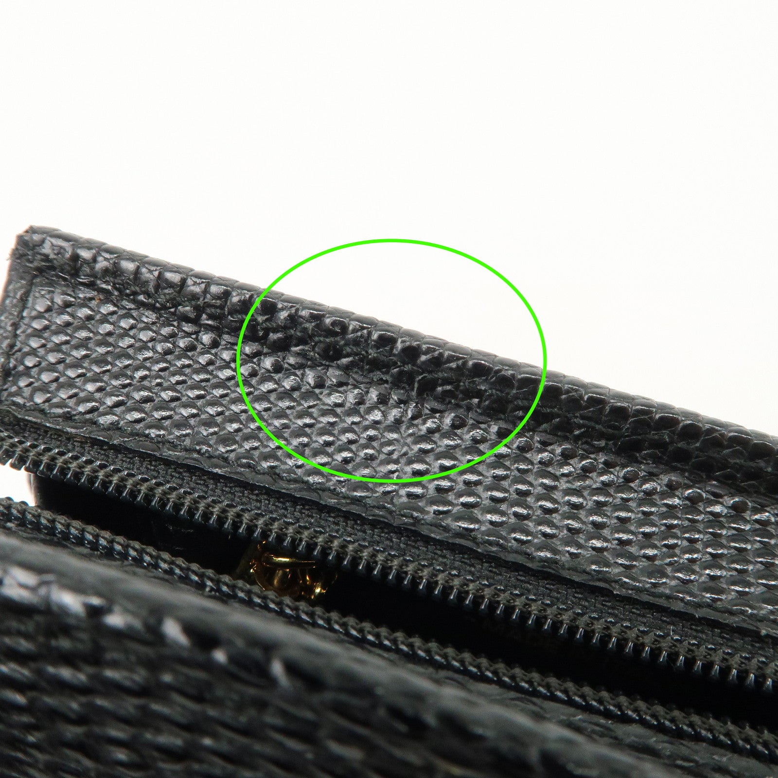 Ferragamo Vara Ribbon Leather Pouch Black