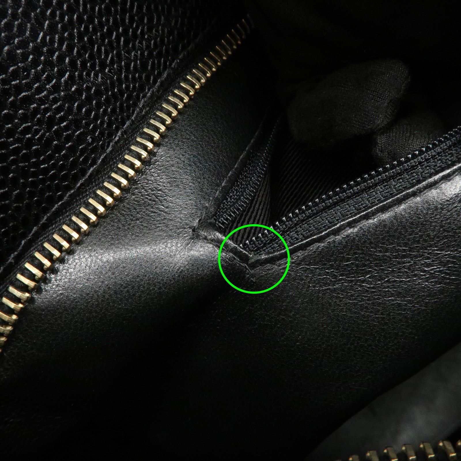 CHANEL Matelasse Caviarskin Medalion Tote Bag Hand Bag Black A01804 Used