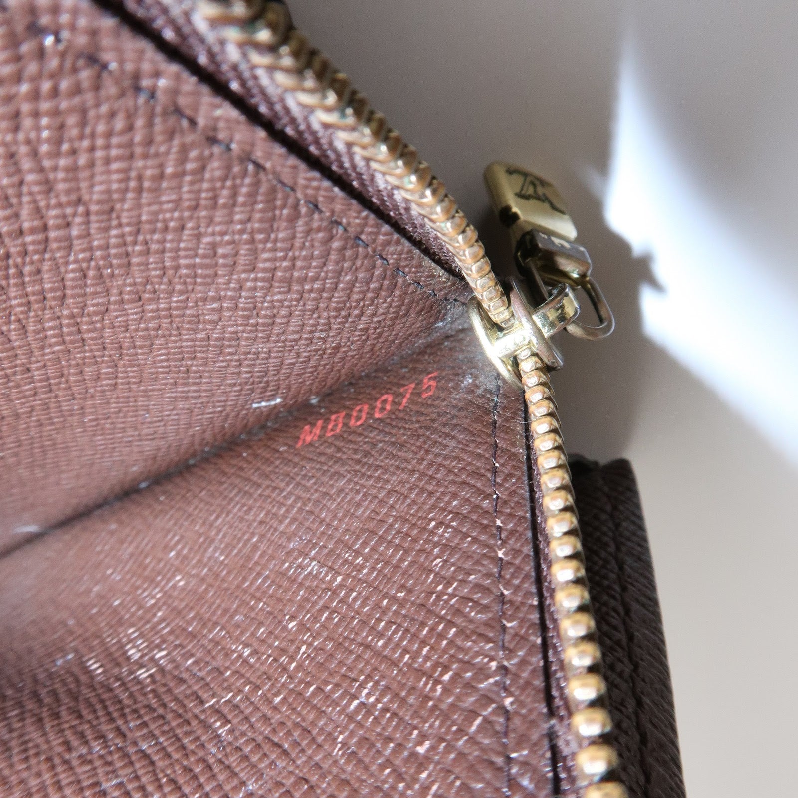Louis Vuitton Damier Ebene Portefeuille Sarah Long Wallet N61724