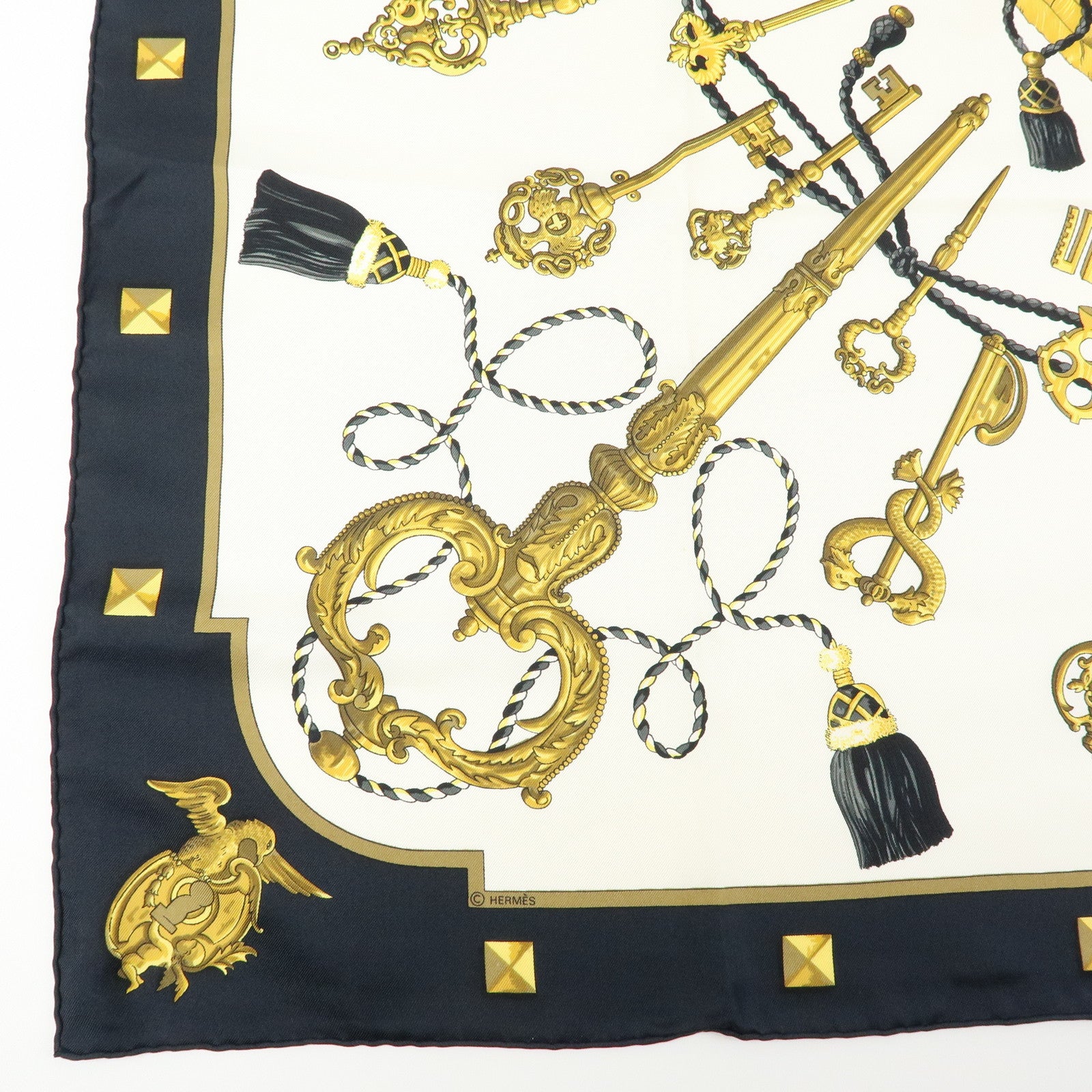 HERMES Carre 90 Silk 100% Scarf LES CLES THE KEYS RARE Black White