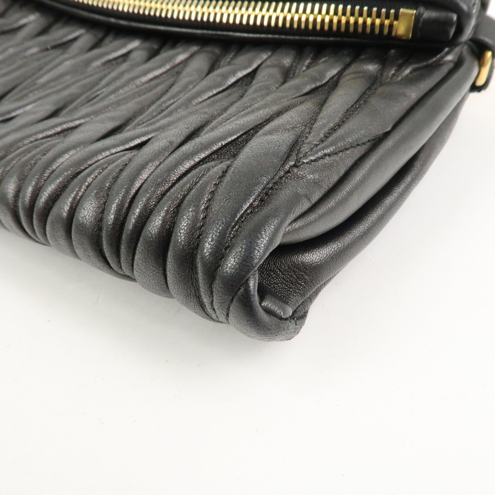 MIU MIU Matelasse Logo Leather Shoulder Bag Black RP0385