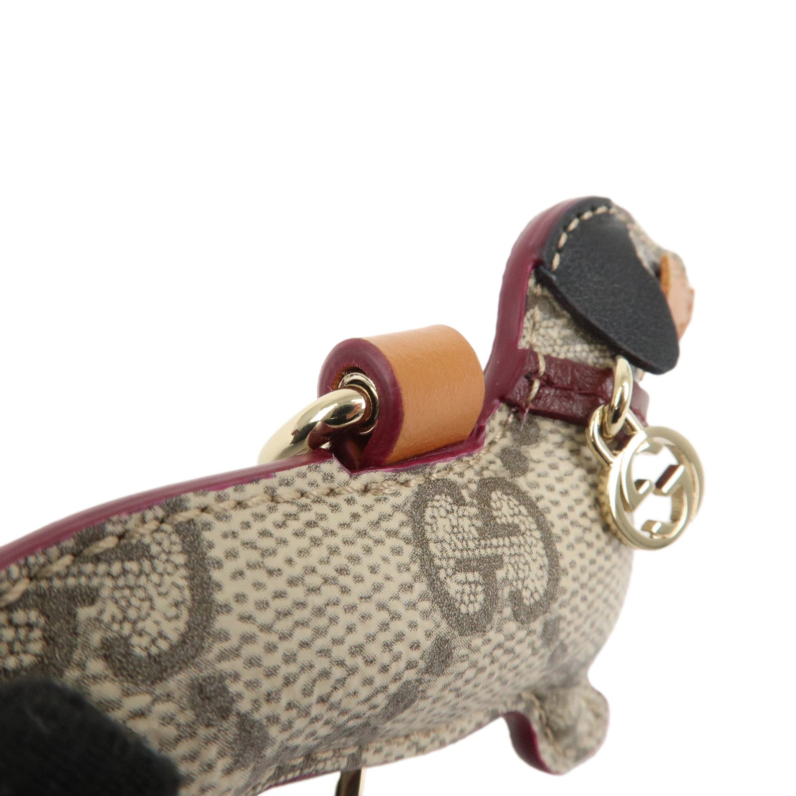GUCCI GG Emblem Interlocking G Dog Shape Bag Charm Key Chain Beige
