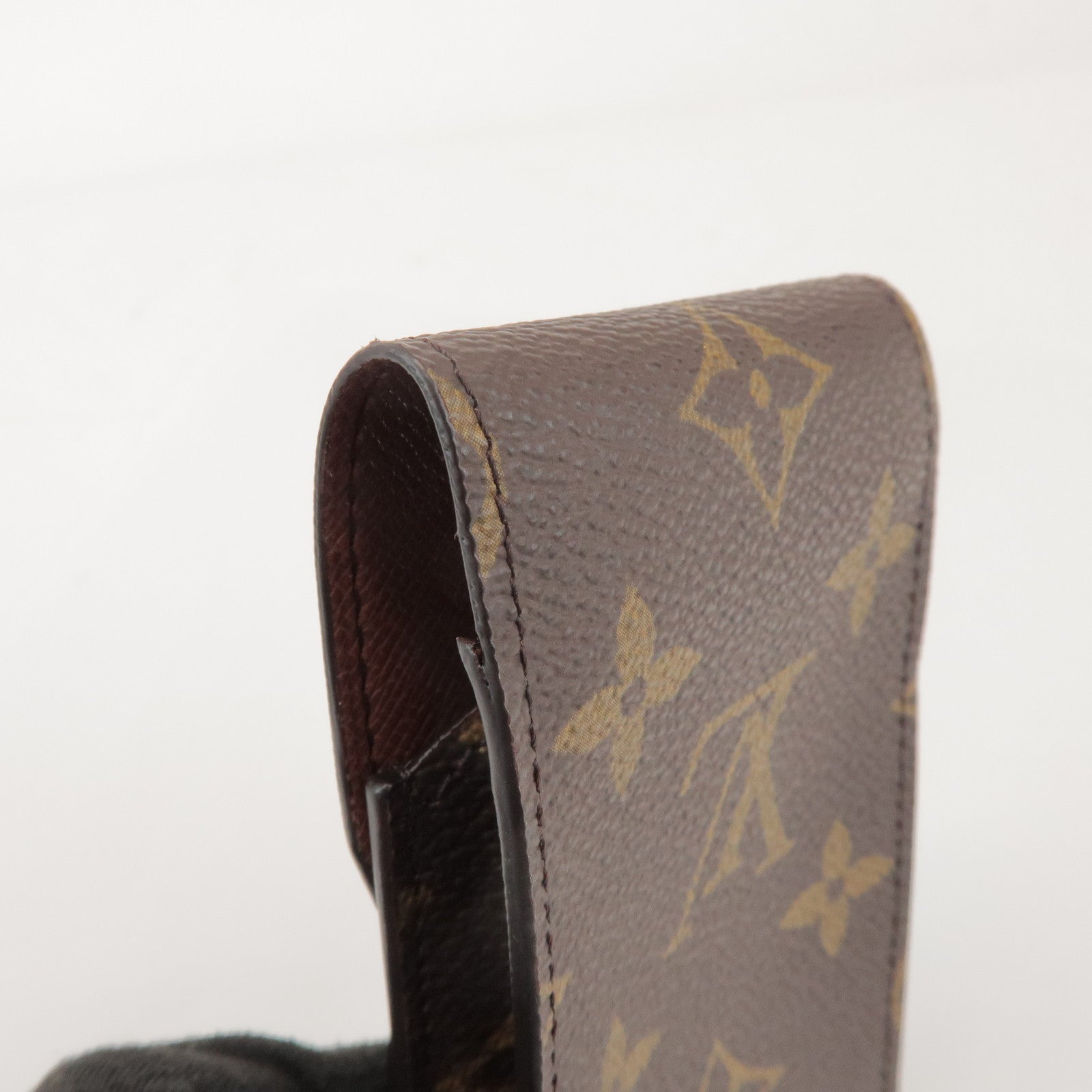 Louis Vuitton Etui Cigarette Monogram Canvas Cigarette Case M63024