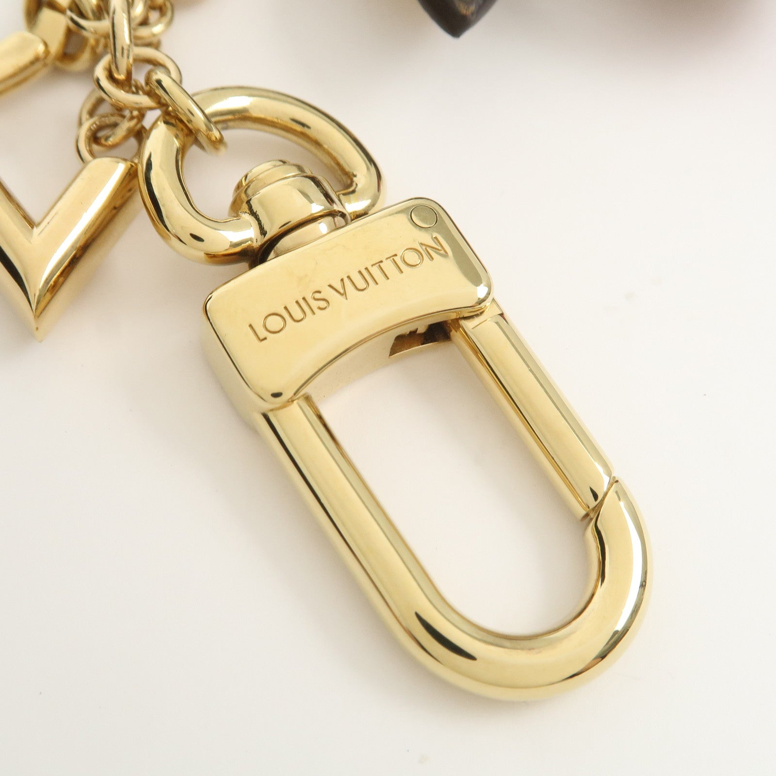 Louis Vuitton Porte Cles Blooming Flower Bag Charm Key Chain M63084