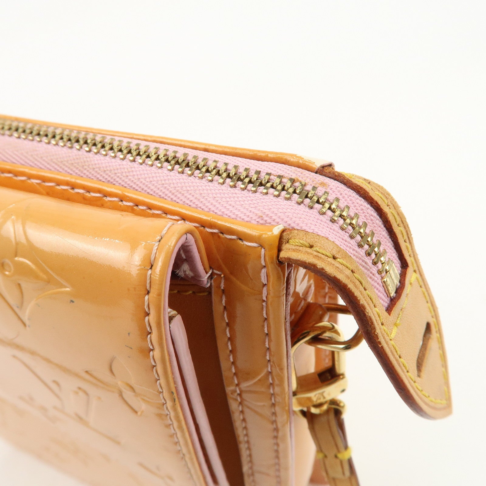 Louis Vuitton Monogram Vernis Leather Motto Shoulder Bag M91034