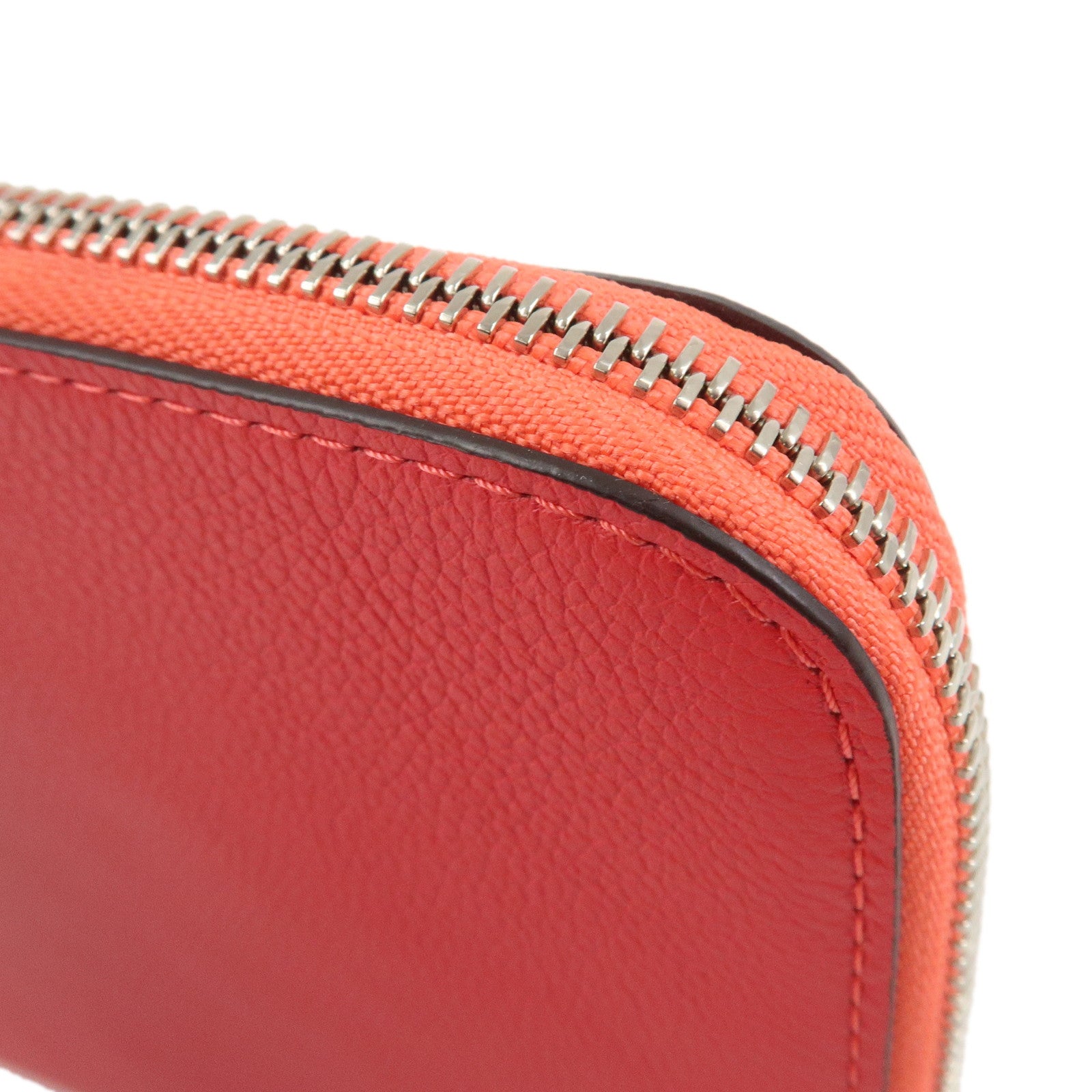 Louis Vuitton Pochette Jour PM Taurillon Leather Pouch Red R99586