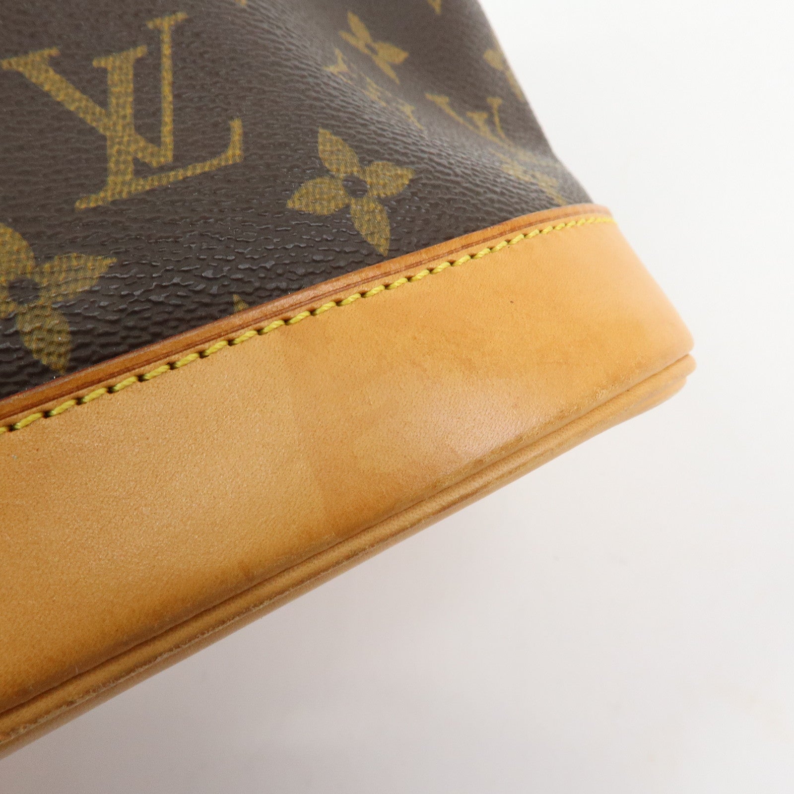 Louis Vuitton Monogram Alma Hand Bag Brown M51130