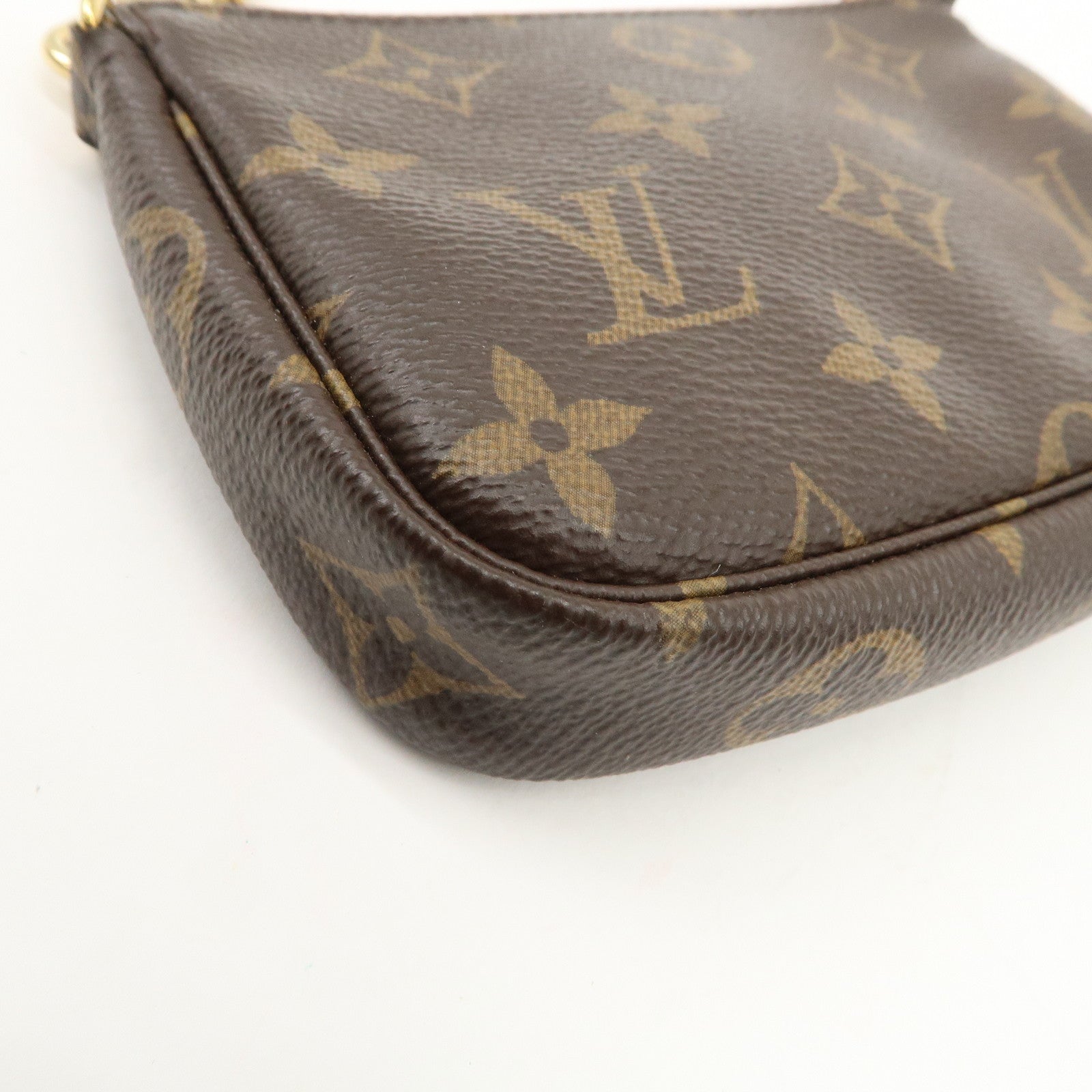 Louis Vuitton Monogram Mini Pochette Accessoires Pouch M58009