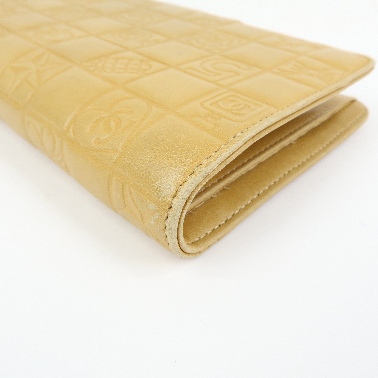 CHANEL Chocolate Bar Lamb Skin Long Wallet Yellow Beige A82281