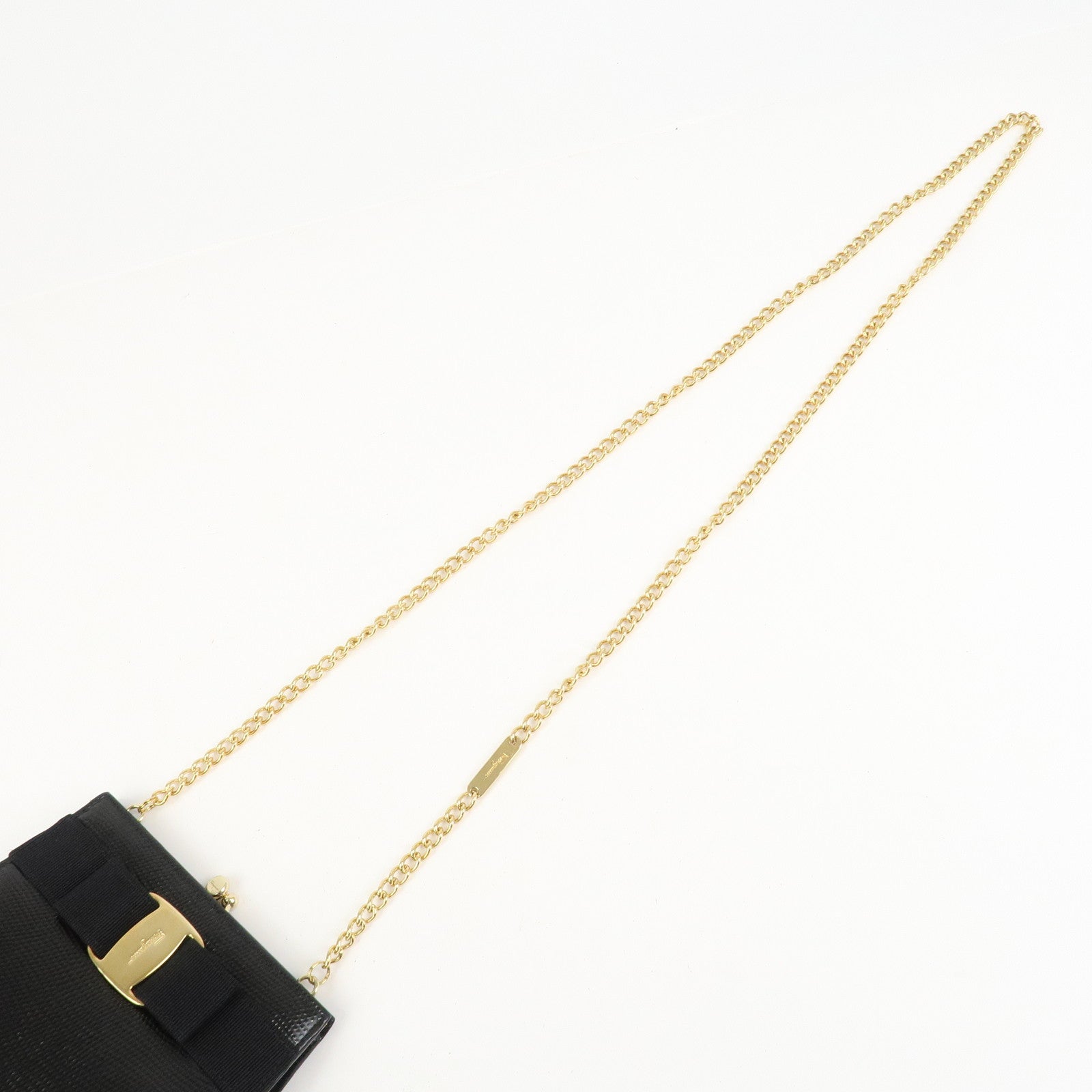 Ferragamo Vara Ribbon Embossed Leather Chain Shoulder Bag Black