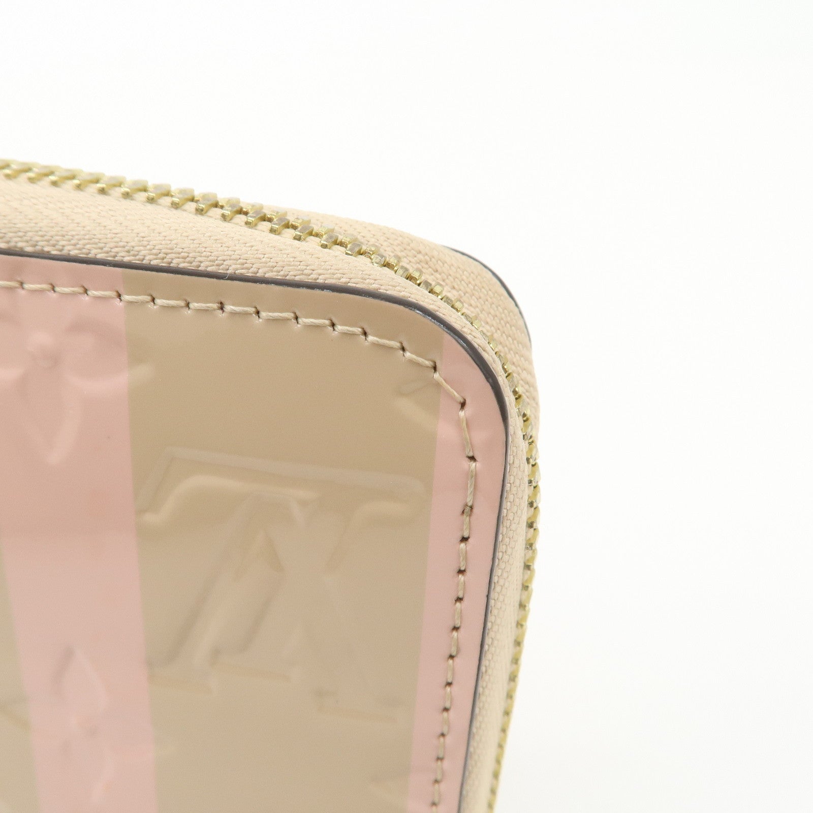 Louis Vuitton Vernis Leather Round Zippy Wallet Dune M58037
