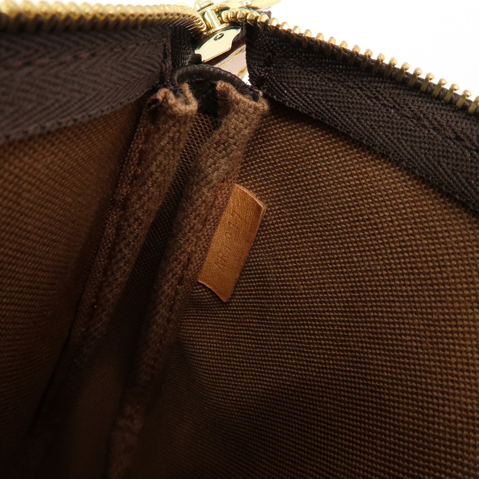 Louis Vuitton Monogram Pochette Accessoires Pouch Hand Bag M51980