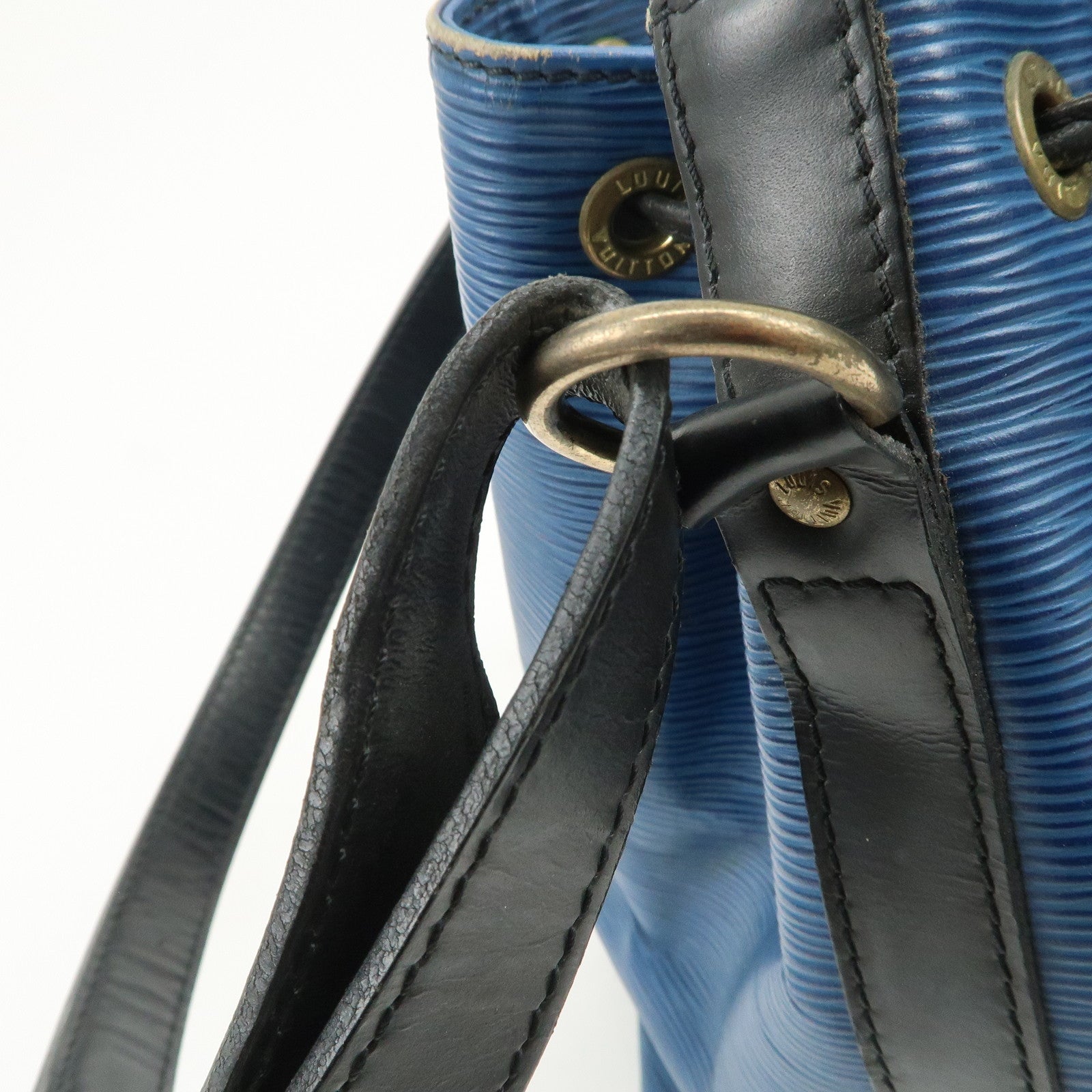 Louis Vuitton Epi Petit Noe Bi-color Shoulder Bag Noir Blue Ｍ44152