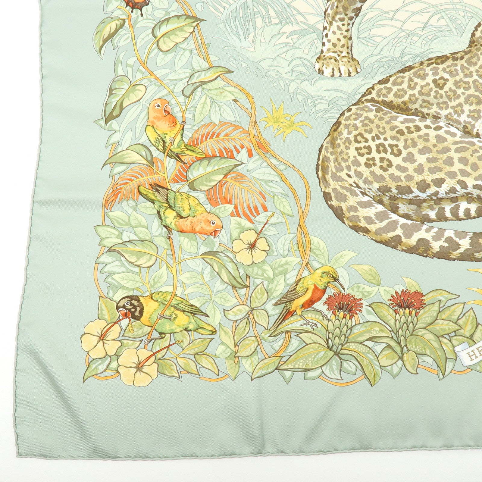 HERMES Carre 90 Silk 100% Scarf JUNGLE LOVE Light Green Ivory