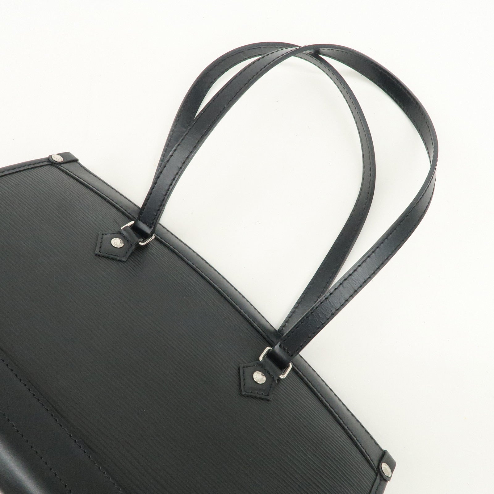 Louis Vuitton Epi Leather Madeleine PM Hand Bag Noir Black M59332