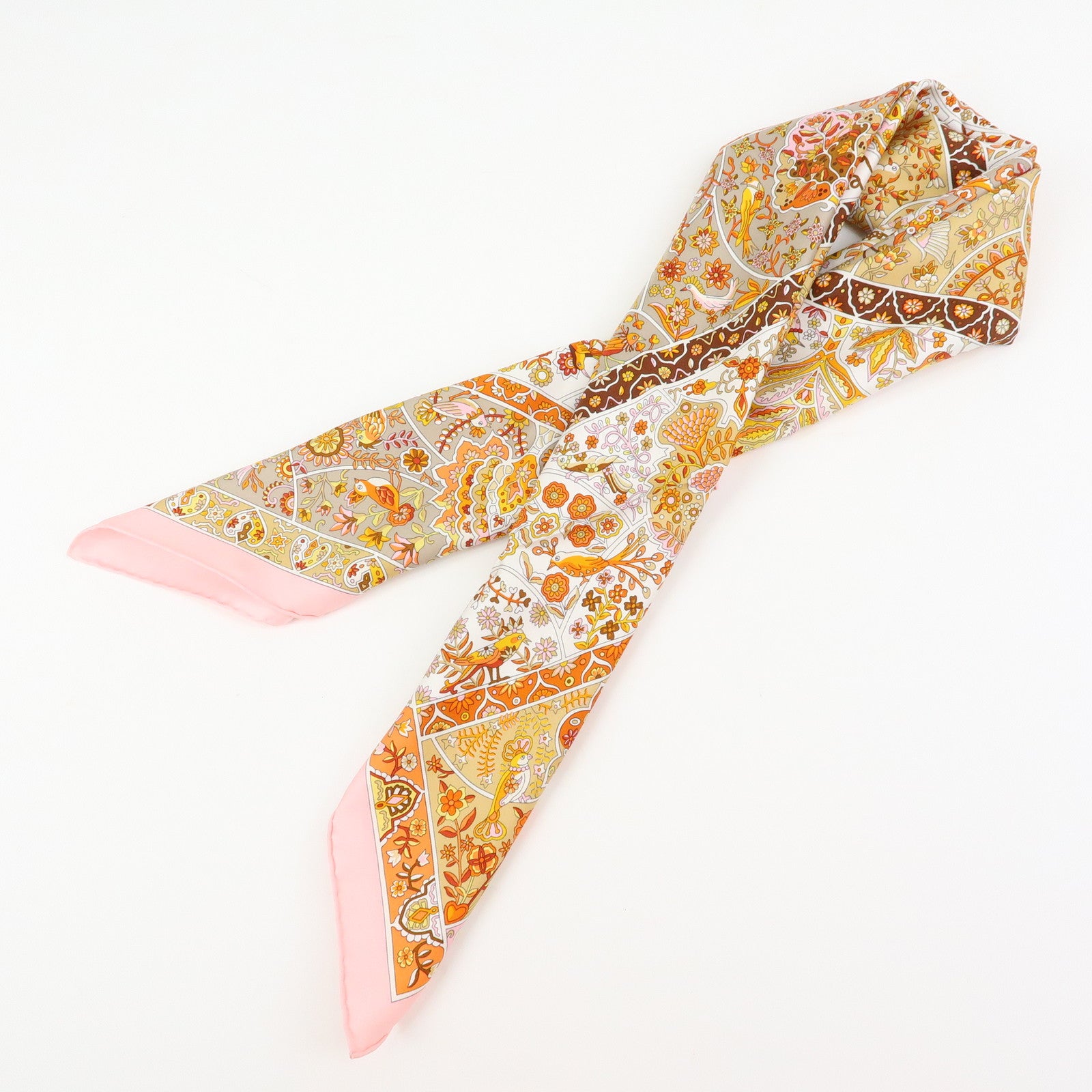 HERMES Carre 90 Silk 100% Scarf Au Pays des Oiseaux Fleurs Beige