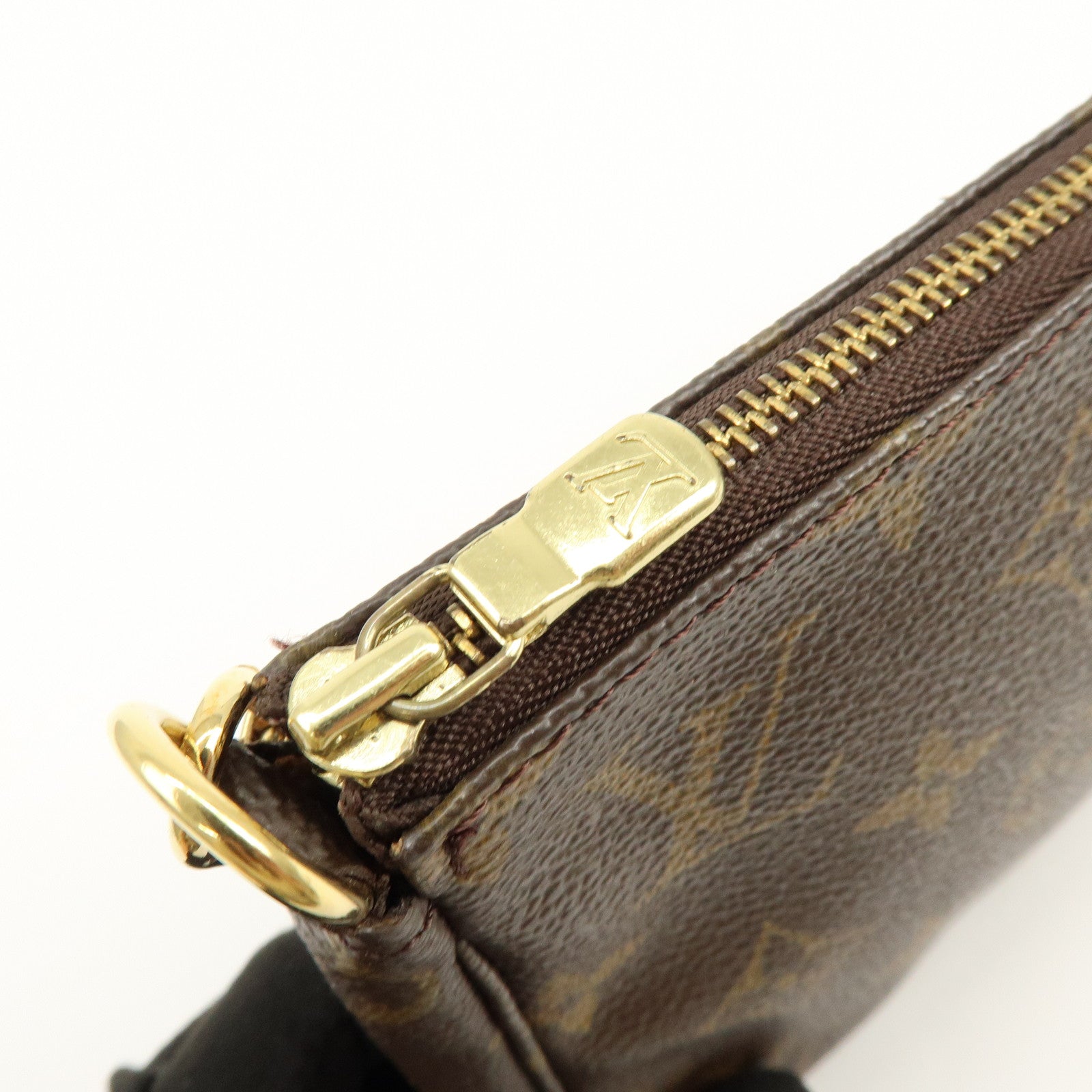 Louis Vuitton Monogram Pochette Accessoires Pouch Hand Bag M51980