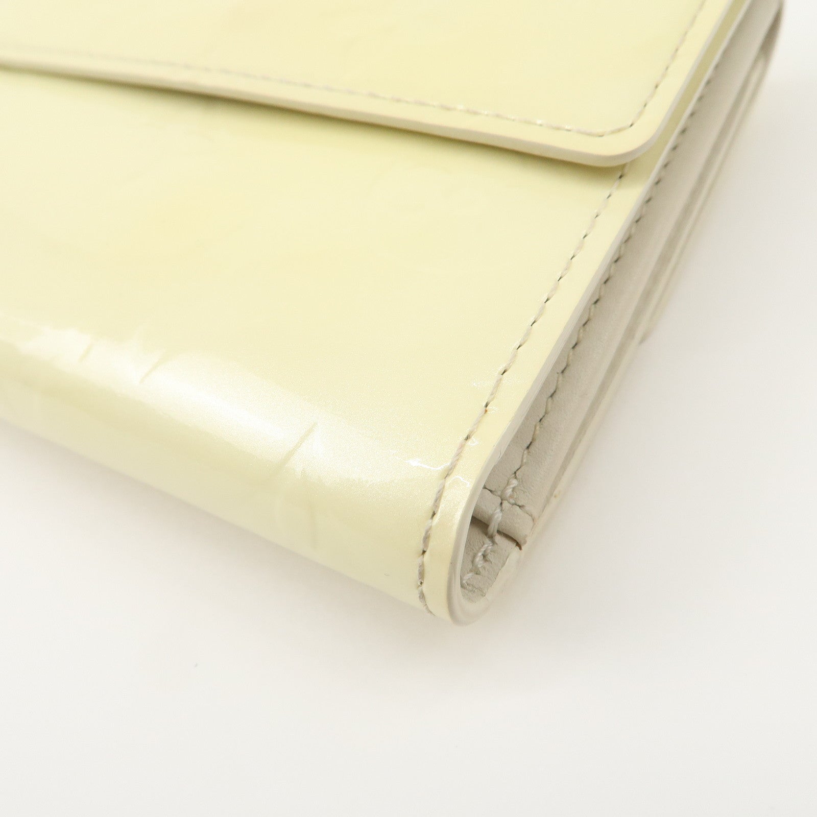 Louis Vuitton Monogram Vernis Porte Monnaie Couer Perle Compact Wallet M91351 Used