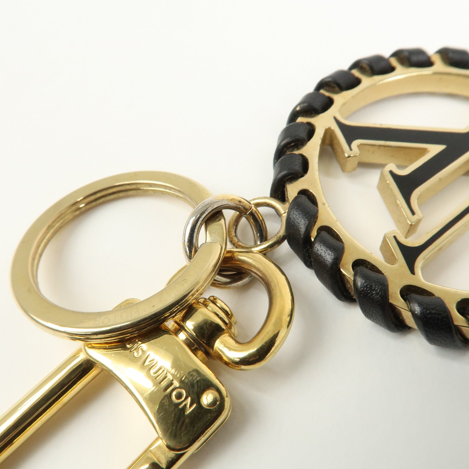 Louis Vuitton Porte Cles Very LV Circle Bag Charm Black M63082