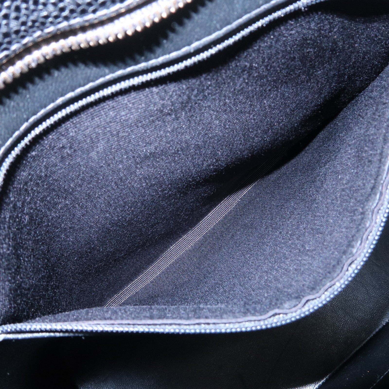 CHANEL Matelasse Caviarskin Medalion Tote Bag Hand Bag Black A01804 Used