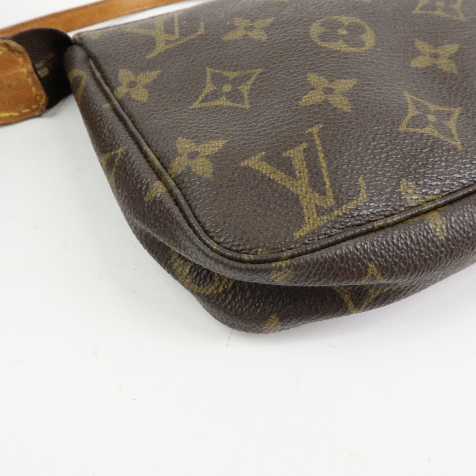 Louis Vuitton Monogram Pochette Accessoires Pouch Hand Bag M51980