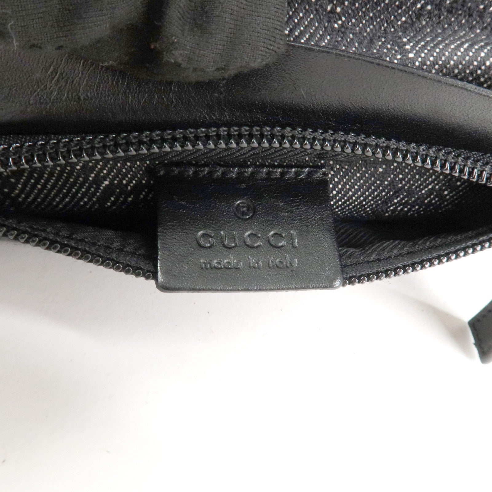 GUCCI GG Canvas Leather Waist Bag Crossbody Bag Black 28566 Used