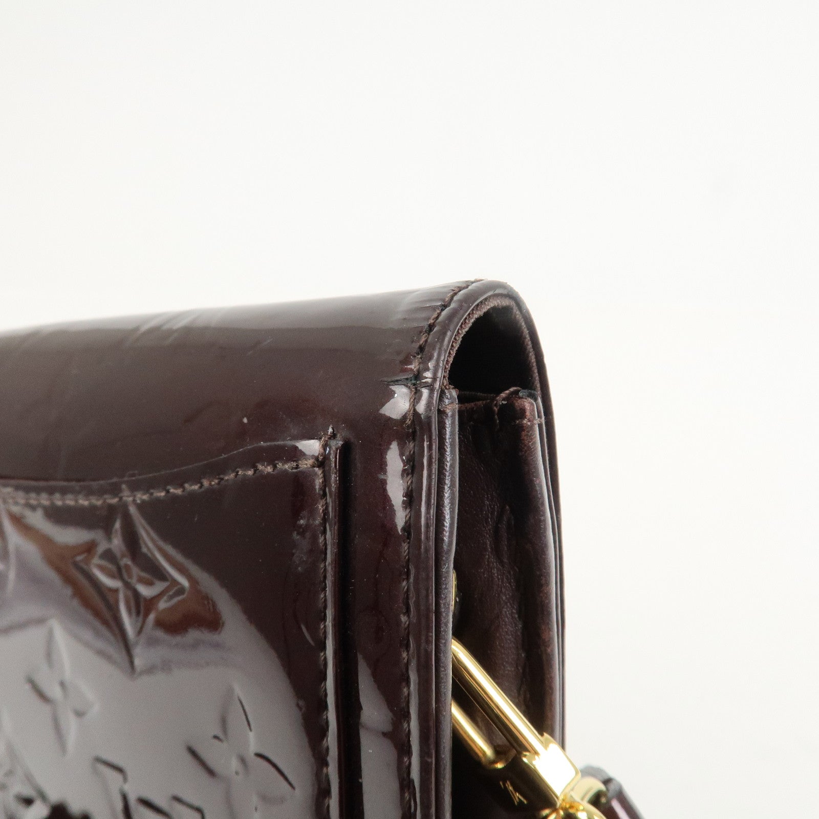 Louis Vuitton Vernis Rossmore PM Shoulder Bag Amarante M91546