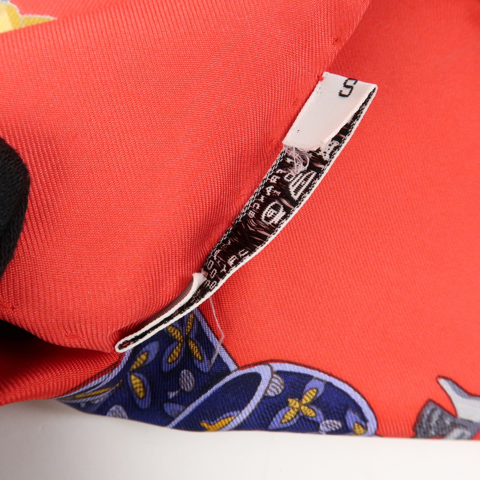 HERMES Carre 90 Silk 100% Scarf Chapeau Red Yellow