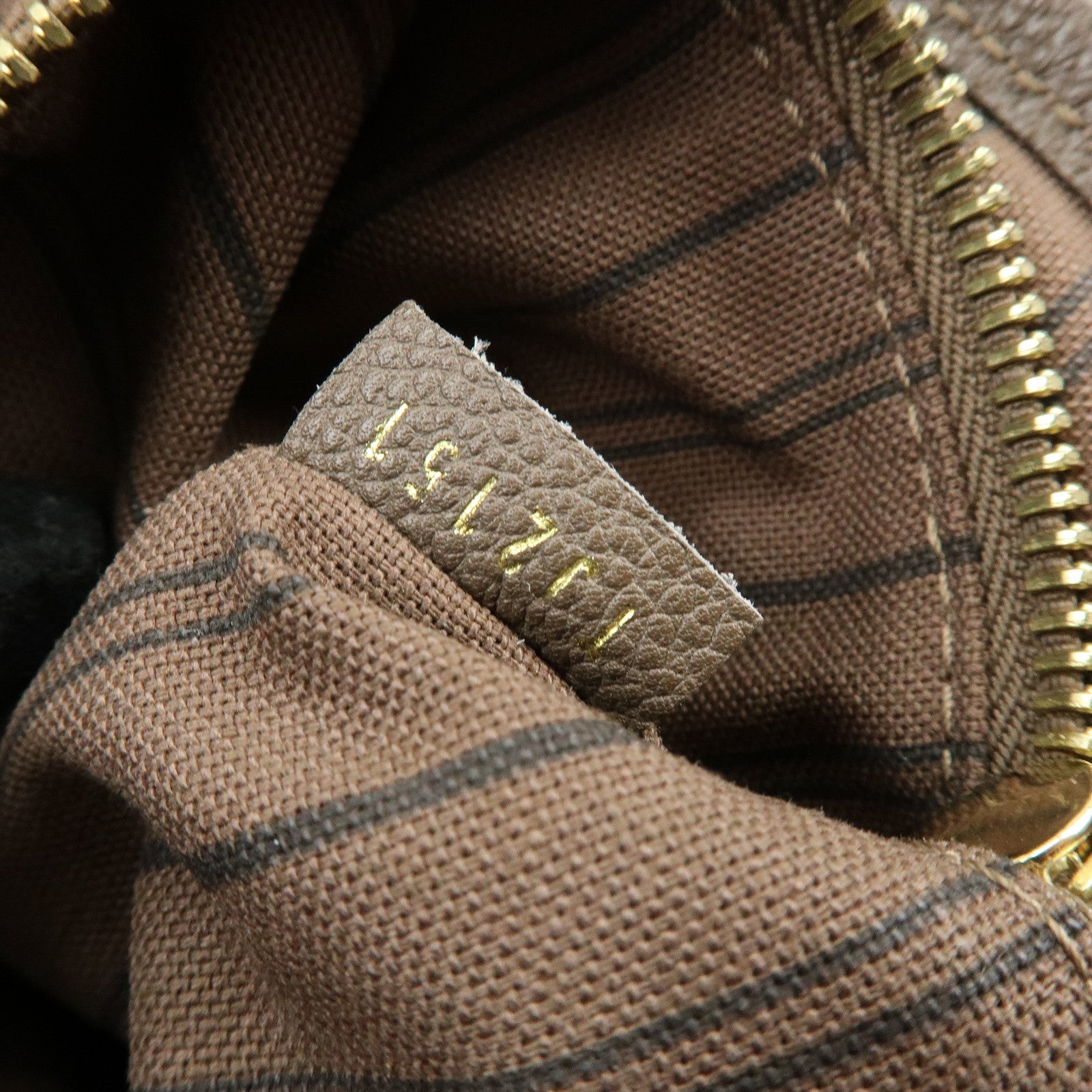 Louis Vuitton Monogram Empreinte Leather Tote Bag Ombre M40516