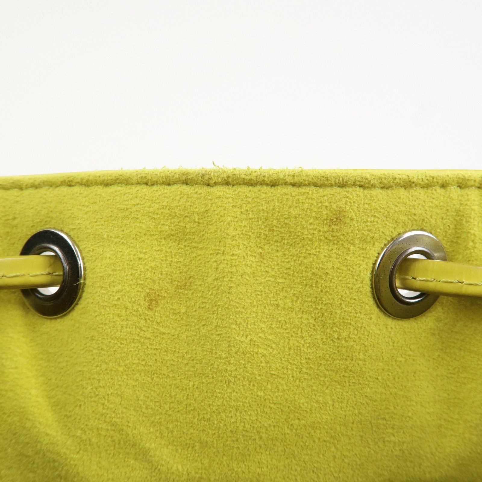 Louis Vuitton Epi Petit Noe Shoulder Bag Pistache M44107