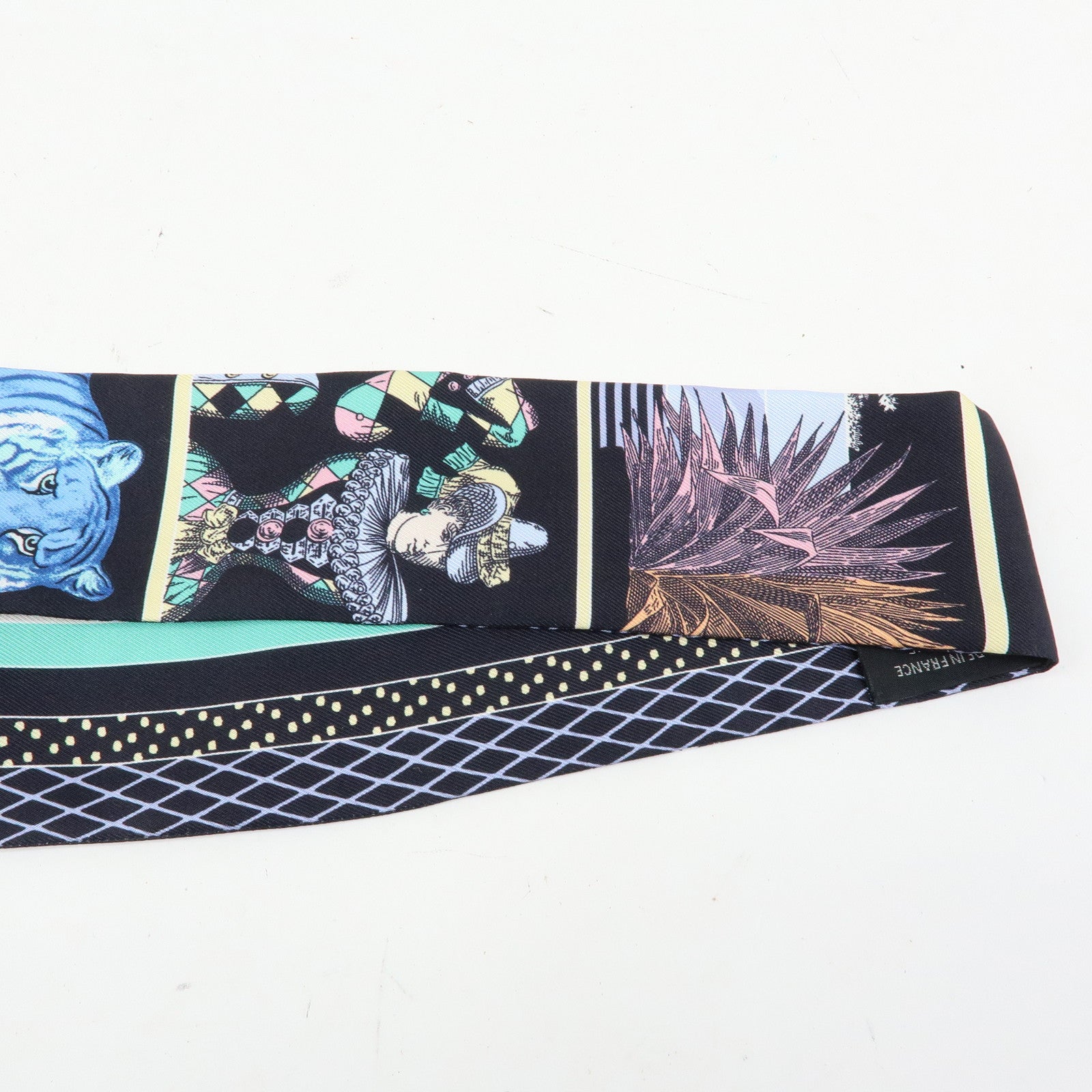 HERMES Silk 100% Twilly Scraf Grand Theatre Nouveau Black
