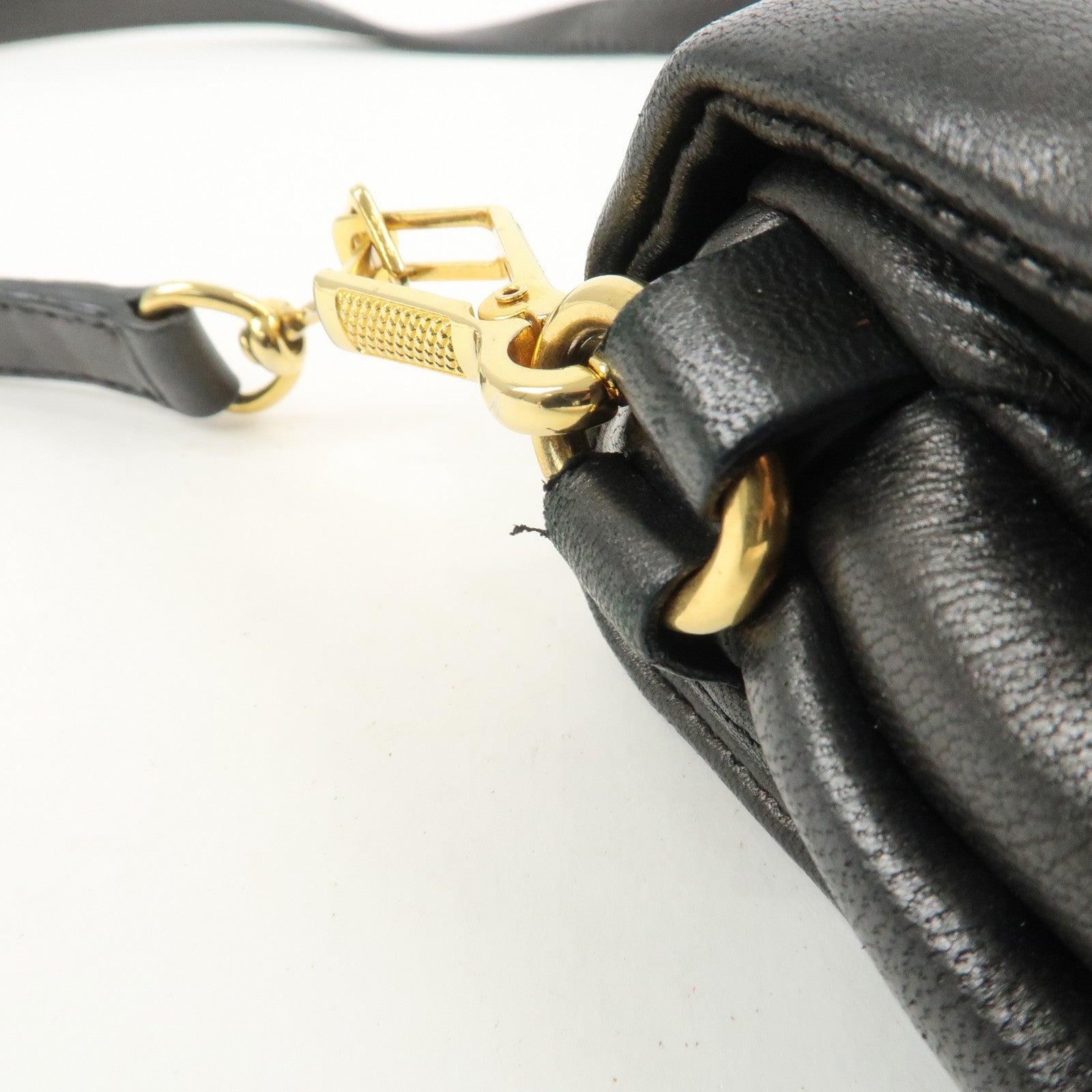 MIU MIU Matelasse Logo Leather Shoulder Bag Black RP0385