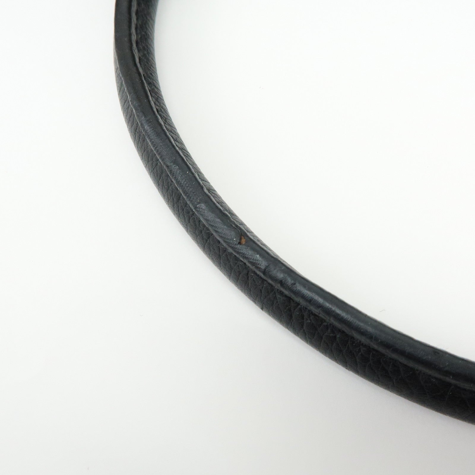 Louis Vuitton Lock Me Calf Leather Hand Bag Noir Black M54569