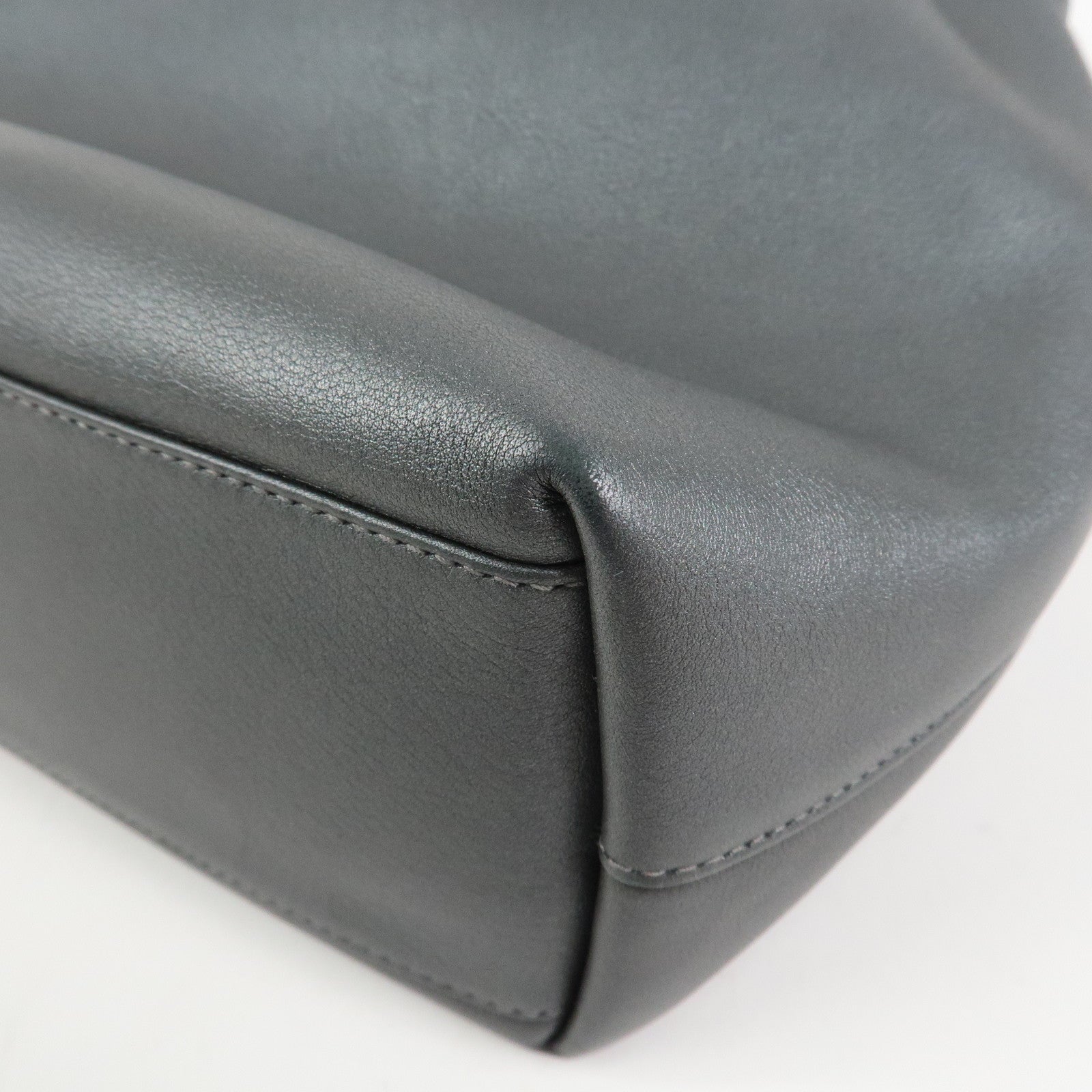 Christian Dior Maris Pearl Leather Hand Bag Gray