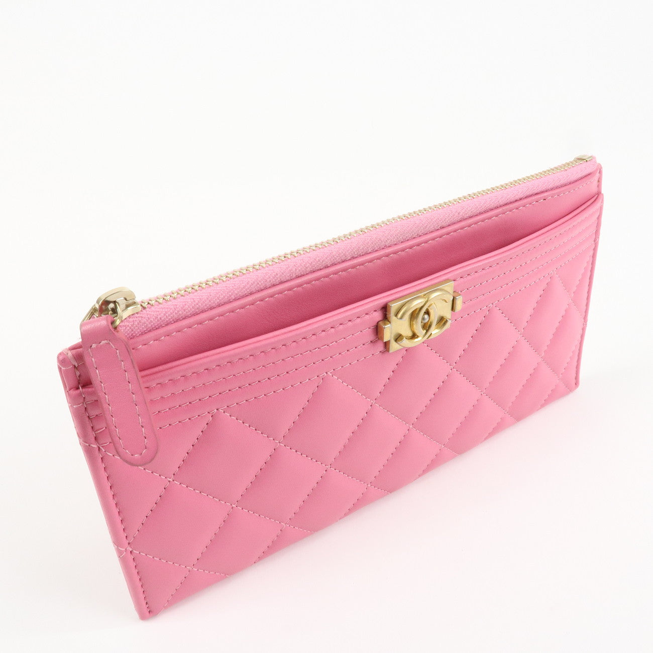 CHANEL Lamb Skin Matelasse Boy Chanel COCO Mark Fragment Case Used