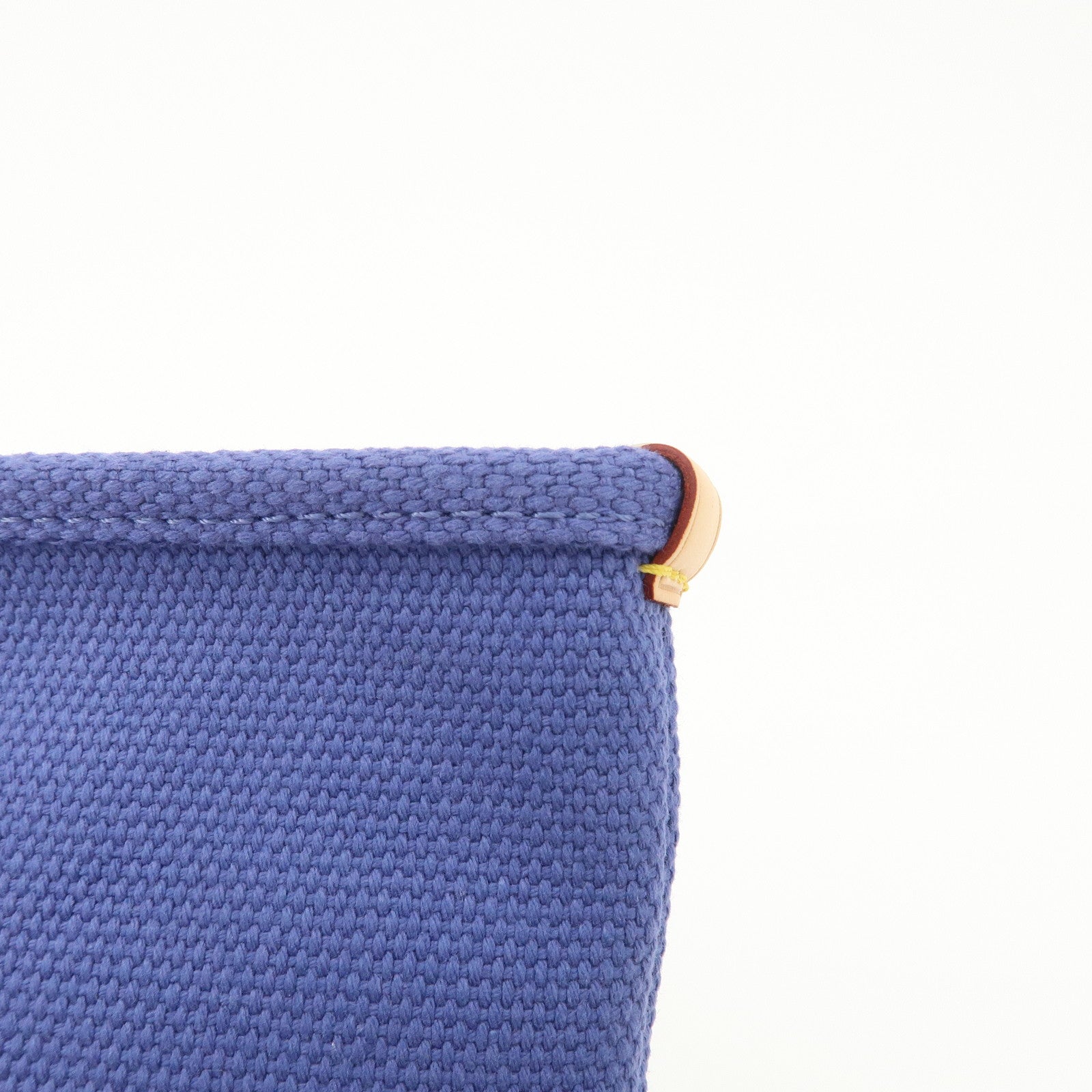 Louis Vuitton Antigua Canvas Nume Leather Pochette Plate PM M40067