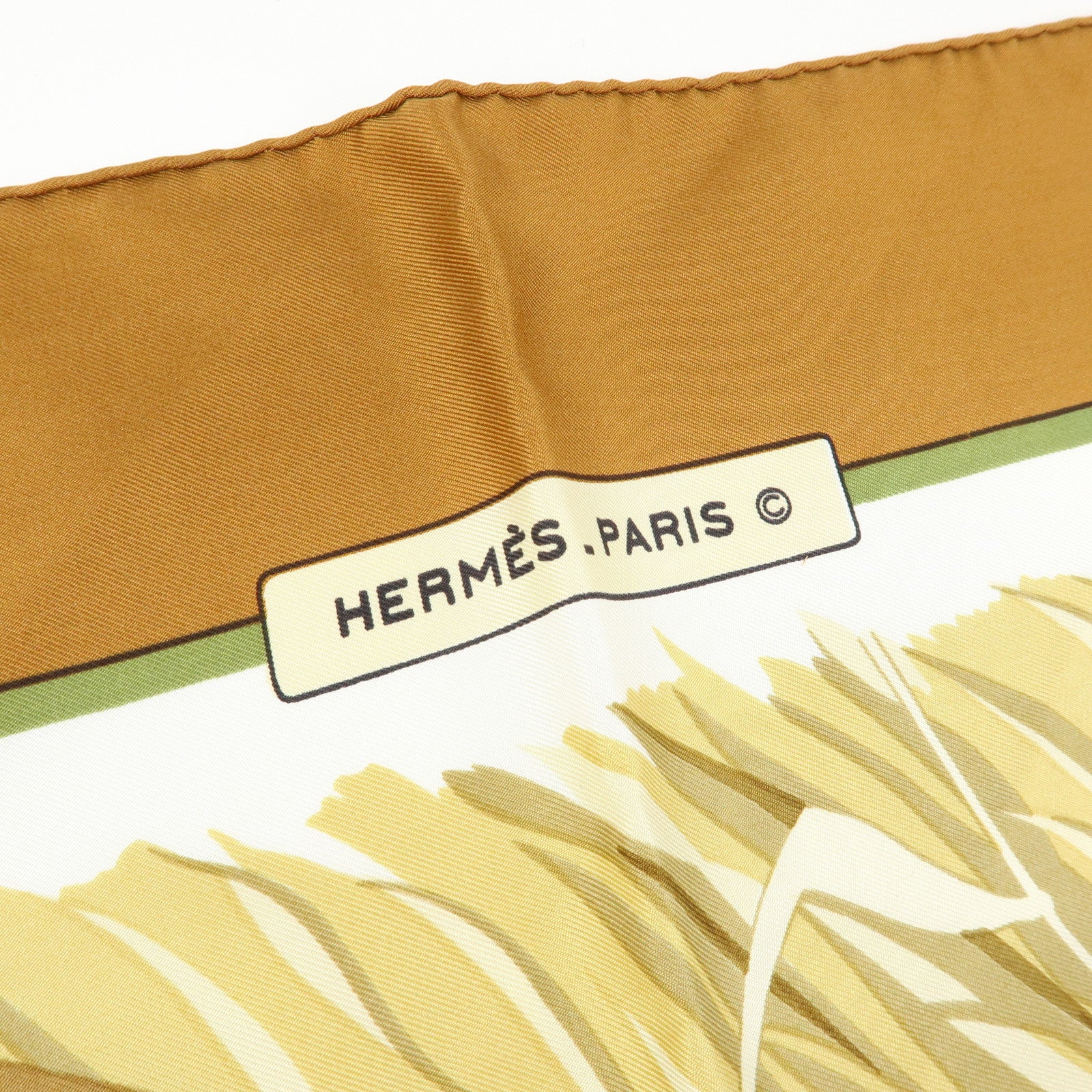 HERMES Carre 90 Silk 100% COLS VERTS Scarf Beige Brown