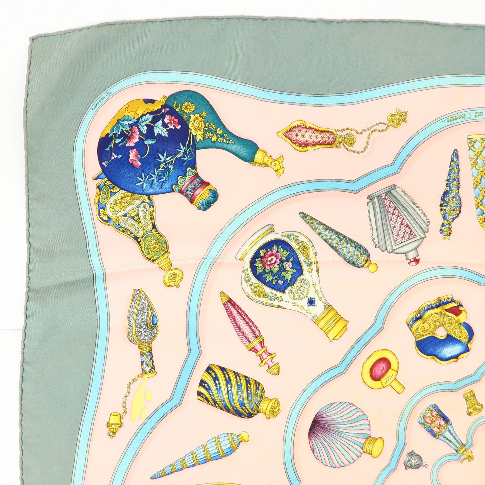 HERMES Carre 90 Silk 100% Scarf Pourvu qu'on ait l'ivresse Pink