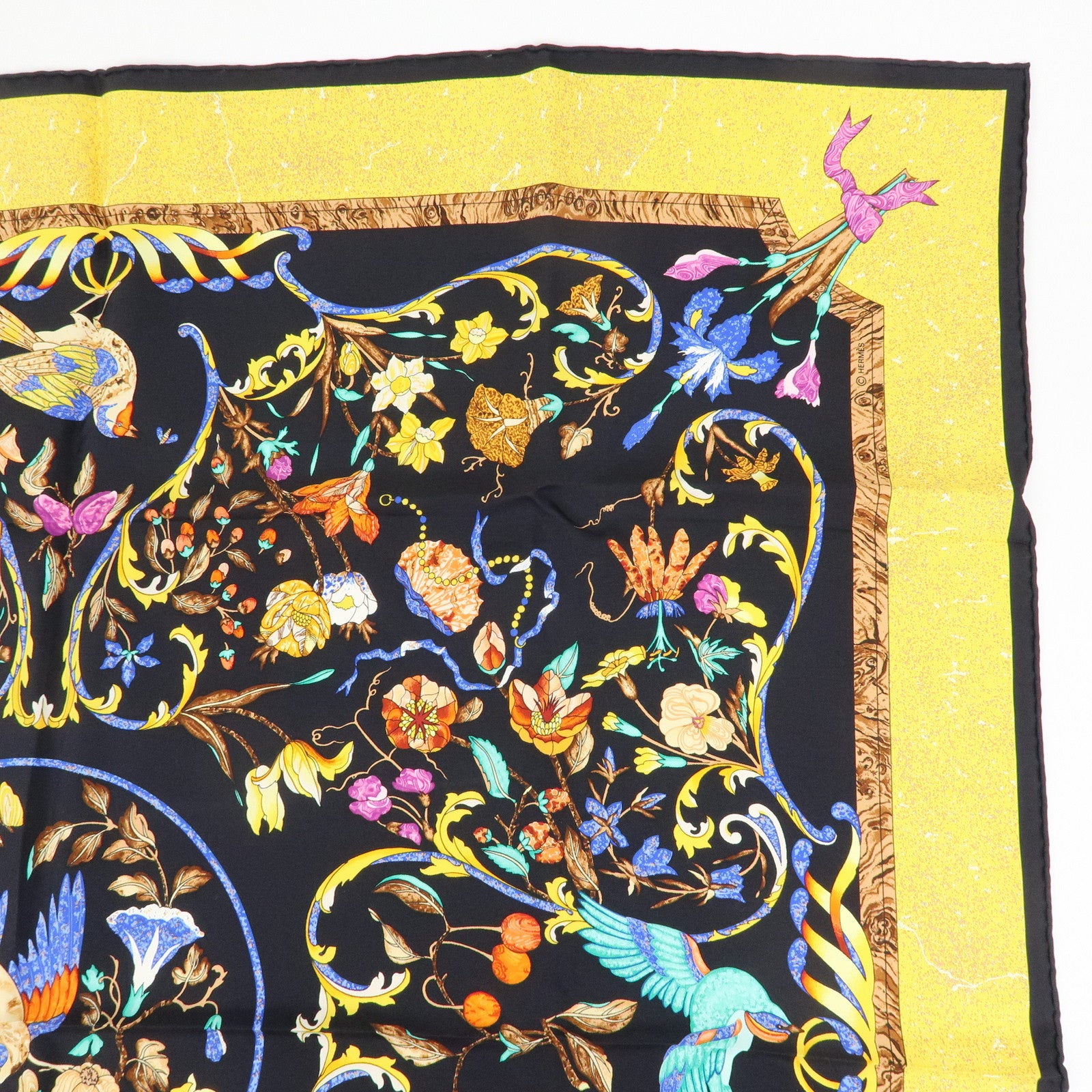 HERMES Carre 90 Silk 100% Scarf PIERRES D' ORIENT ET D' OCCIDENT