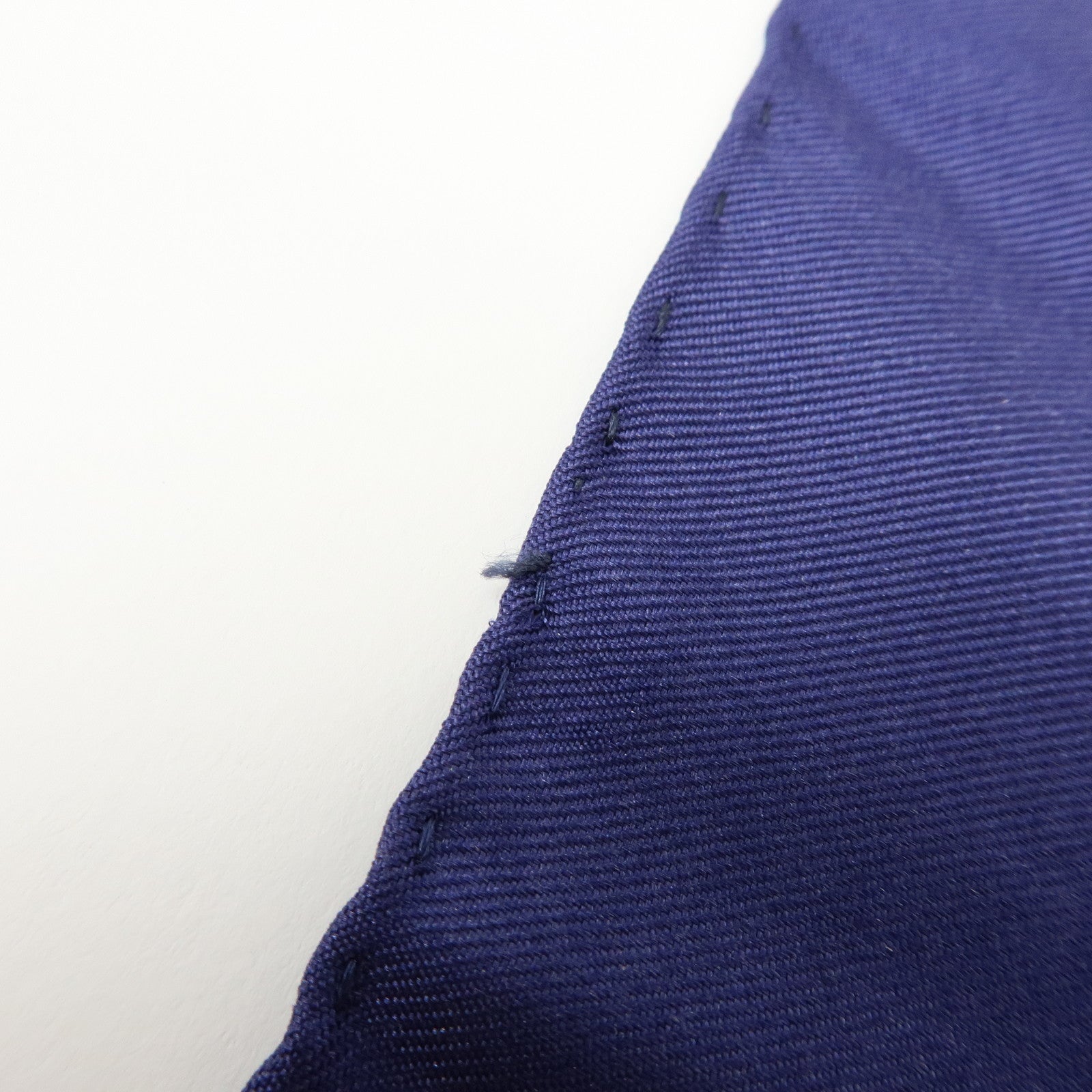 HERMES Carre90 Silk100% armi les fleurs je compte les heures Scarf