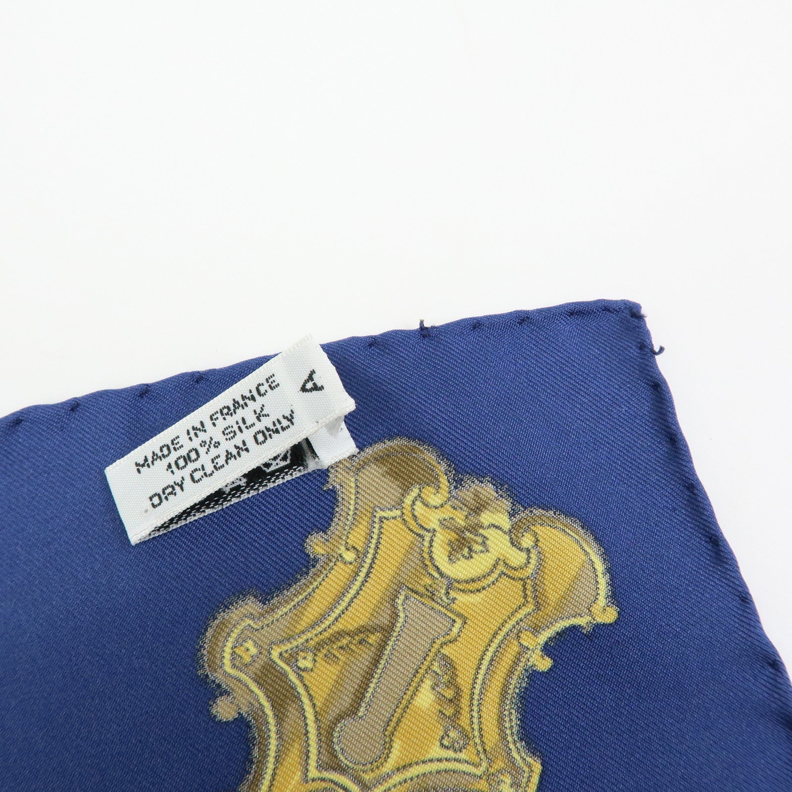 HERMES Carre 90 Silk 100% Scarf LES CLES THE KEYS RARE White Navy