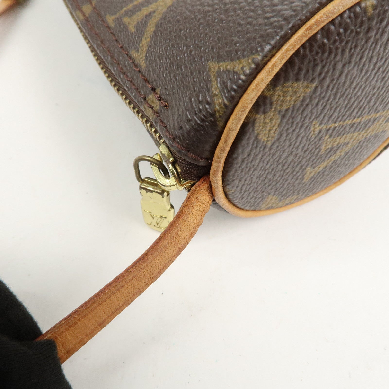 Louis Vuitton Monogram Mini Pouch for Papillon Bag New Style