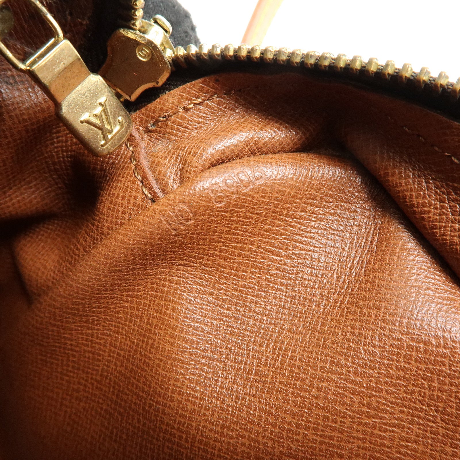 Louis Vuitton Monogram Trocadero 23 Shoulder Bag Brown M51276