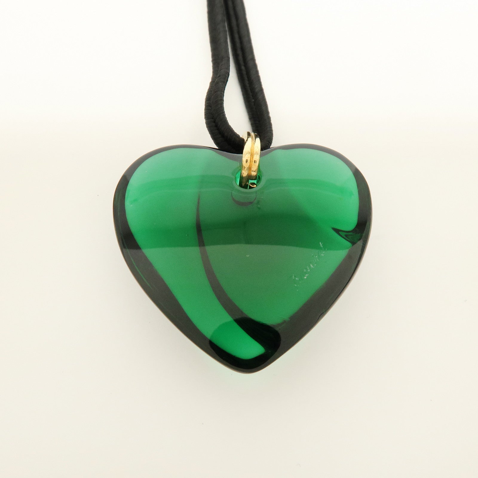 Baccarat Crystal Metal Heart Necklace Green Black Gold