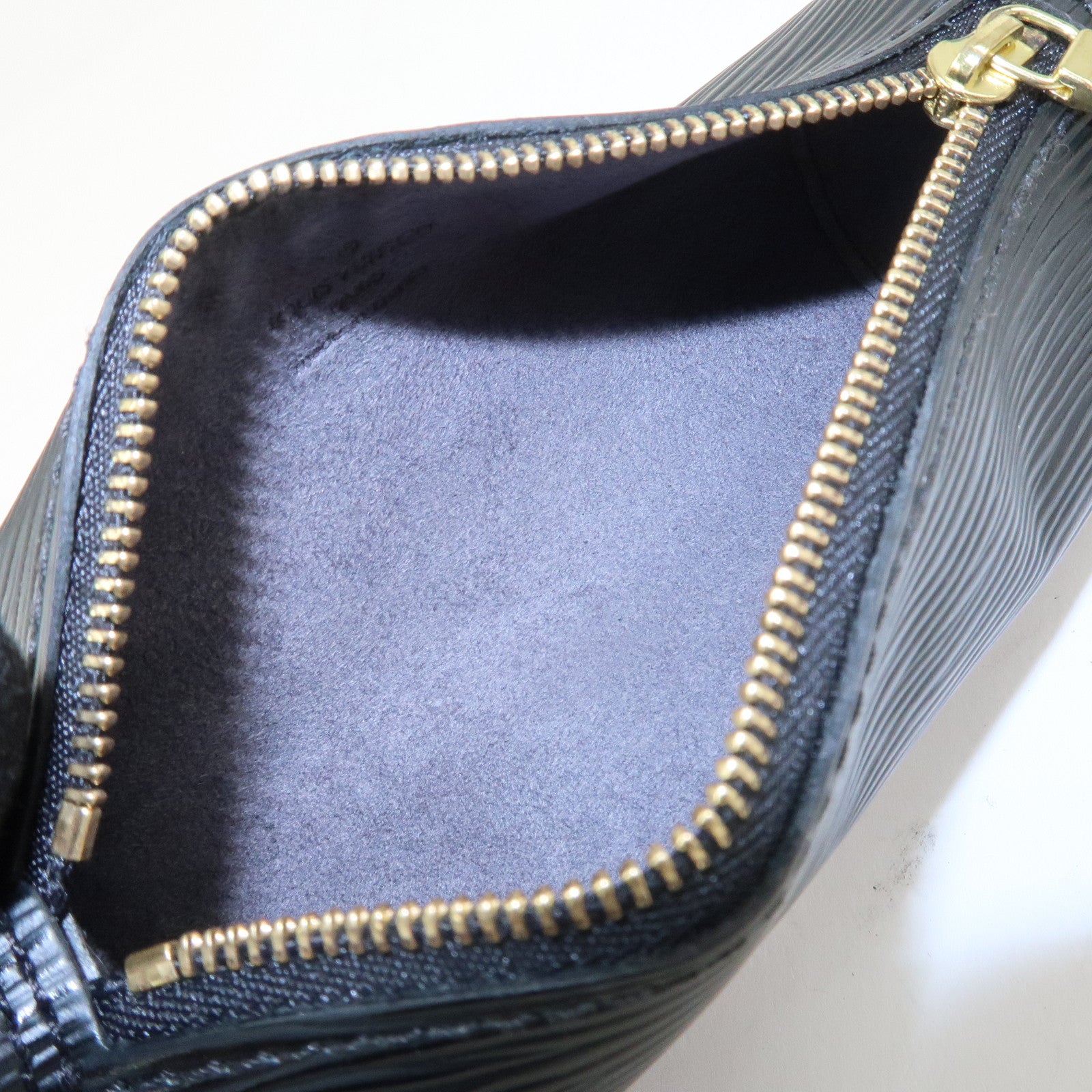 Louis Vuitton Epi Leather Mini Pouch For Soufflot Hand Bag Noir