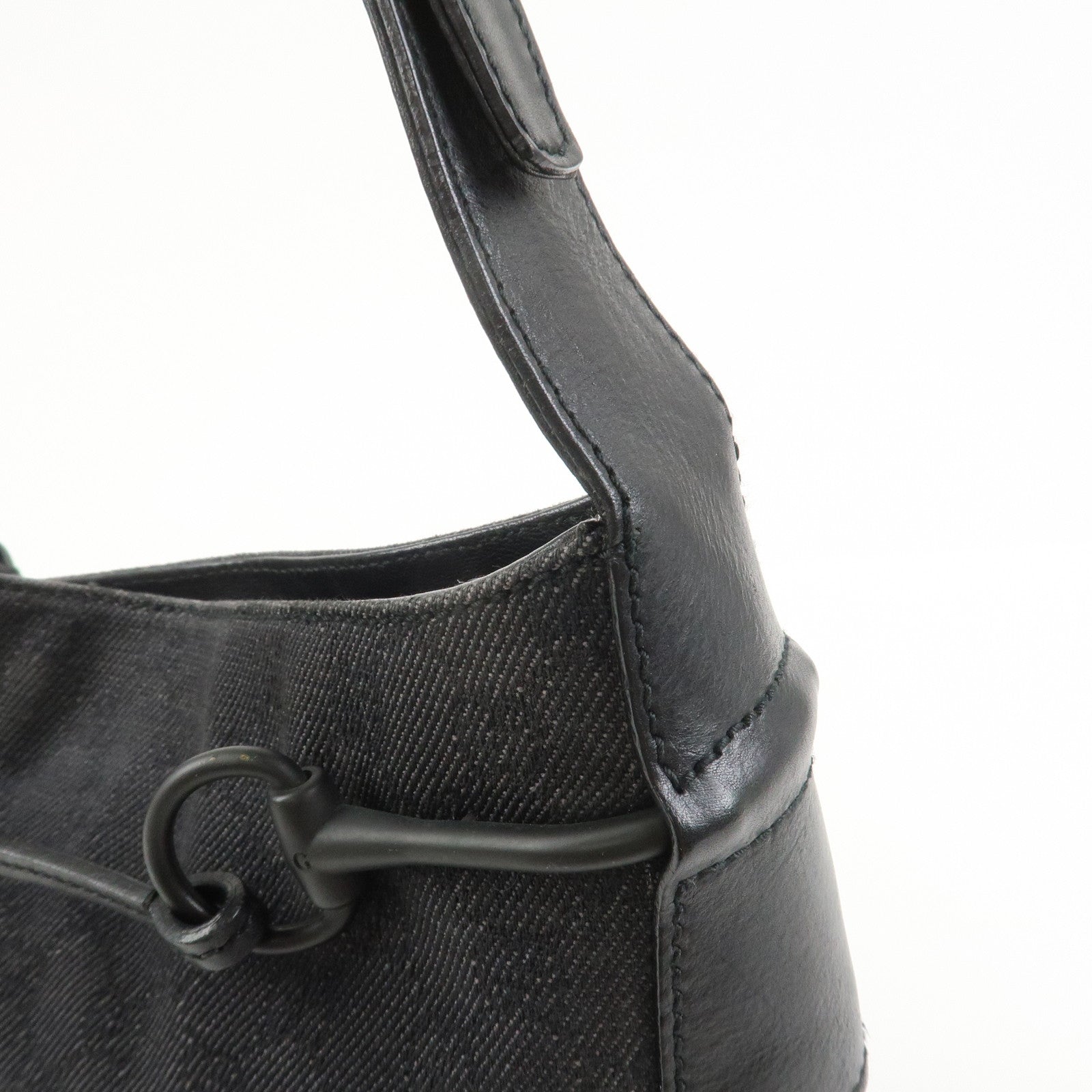 GUCCI Horsebit GG Canvas Leather Shoulder Bag Black 101975