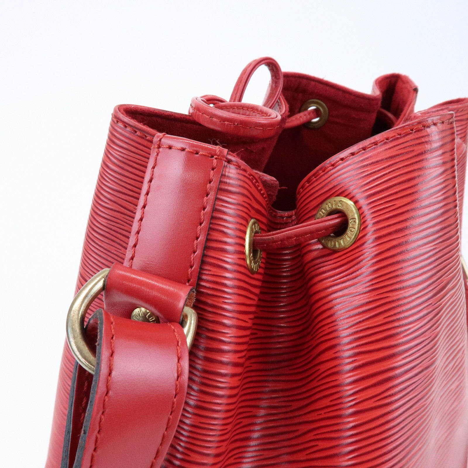 Louis Vuitton Epi Leather Noe Shoulder Bag Castilian Red M59007