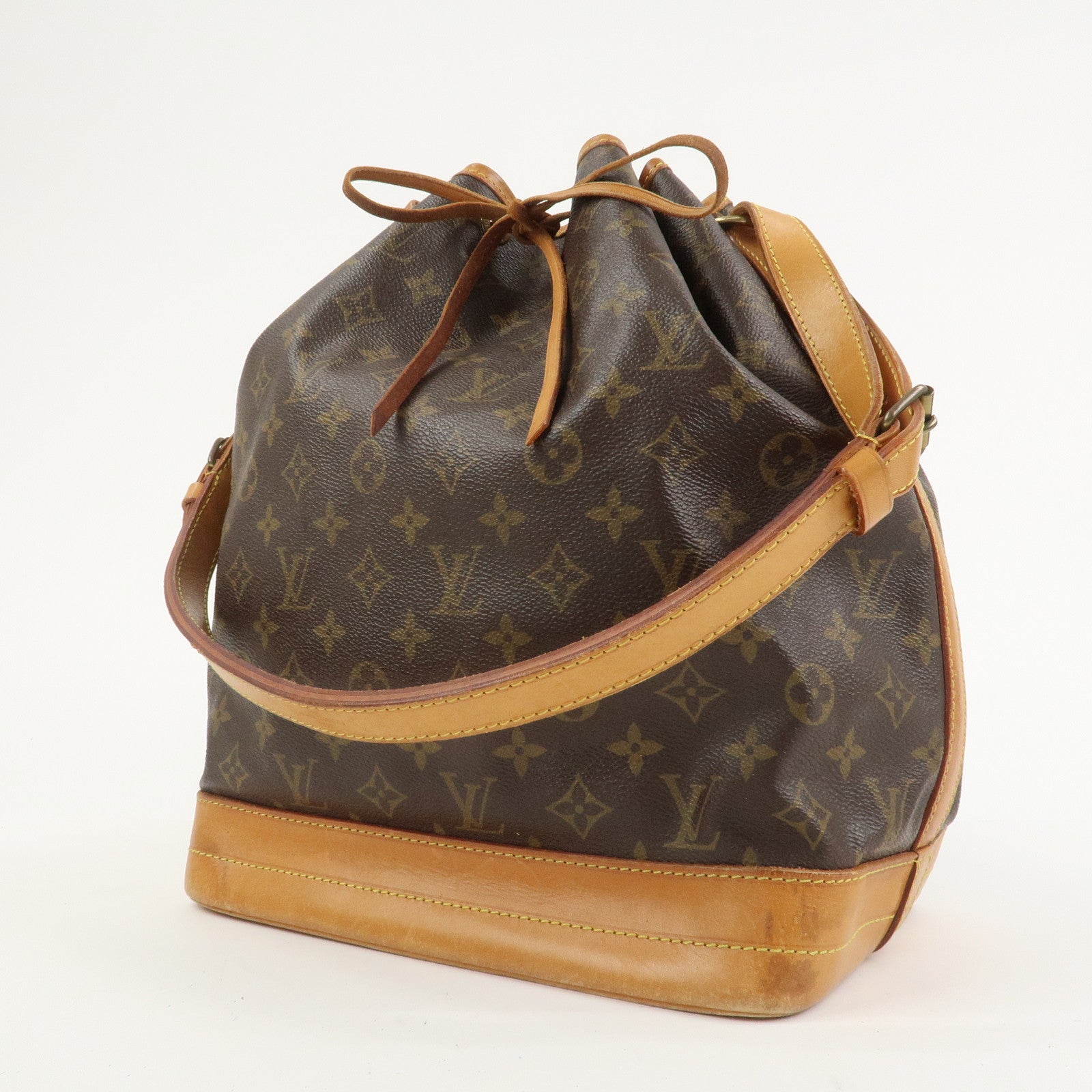 Louis Vuitton Monogram Noe Shoulder Bag Hand Bag Brown M42224